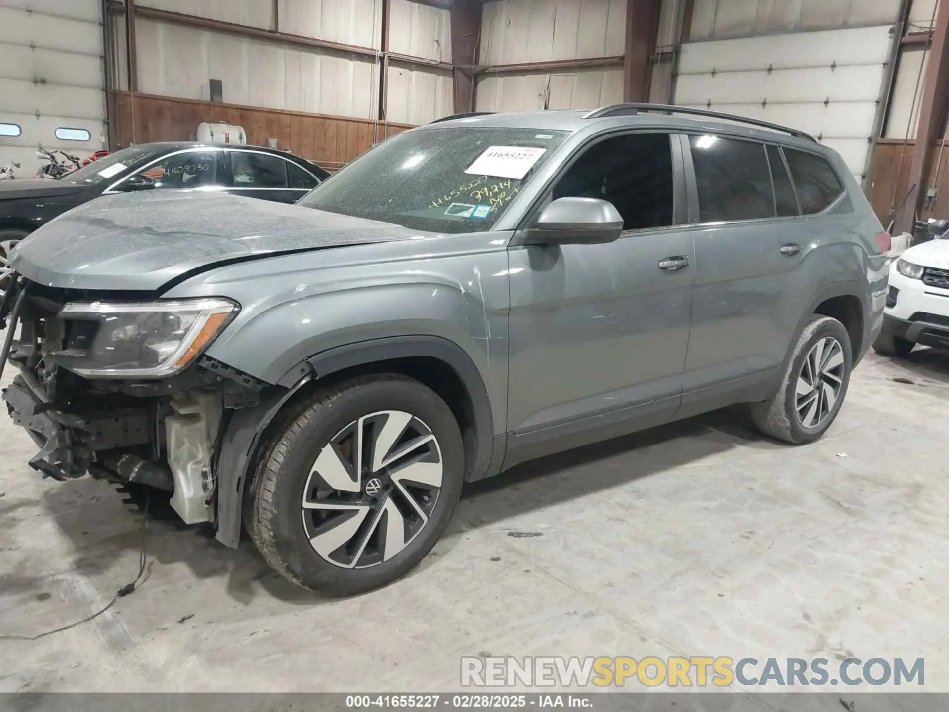 2 Photograph of a damaged car 1V2HR2CA6RC534817 VOLKSWAGEN ATLAS 2024