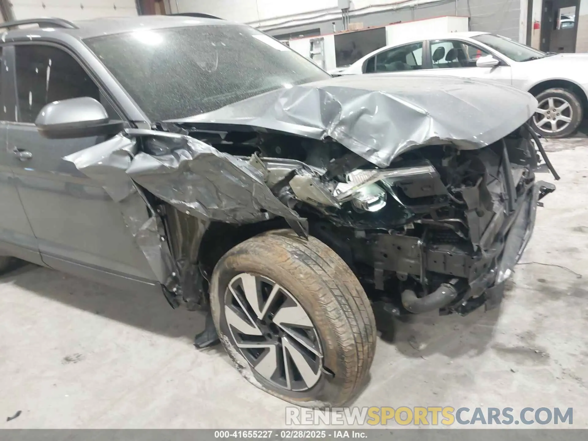 6 Photograph of a damaged car 1V2HR2CA6RC534817 VOLKSWAGEN ATLAS 2024
