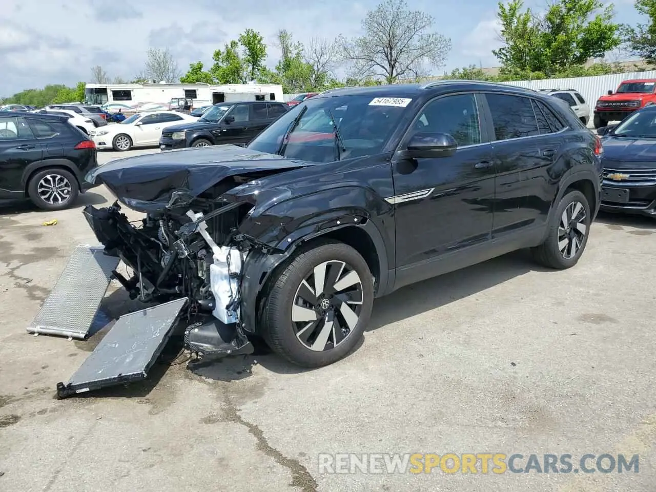 1 Photograph of a damaged car 1V2JE2CA8RC256547 VOLKSWAGEN ATLAS 2024