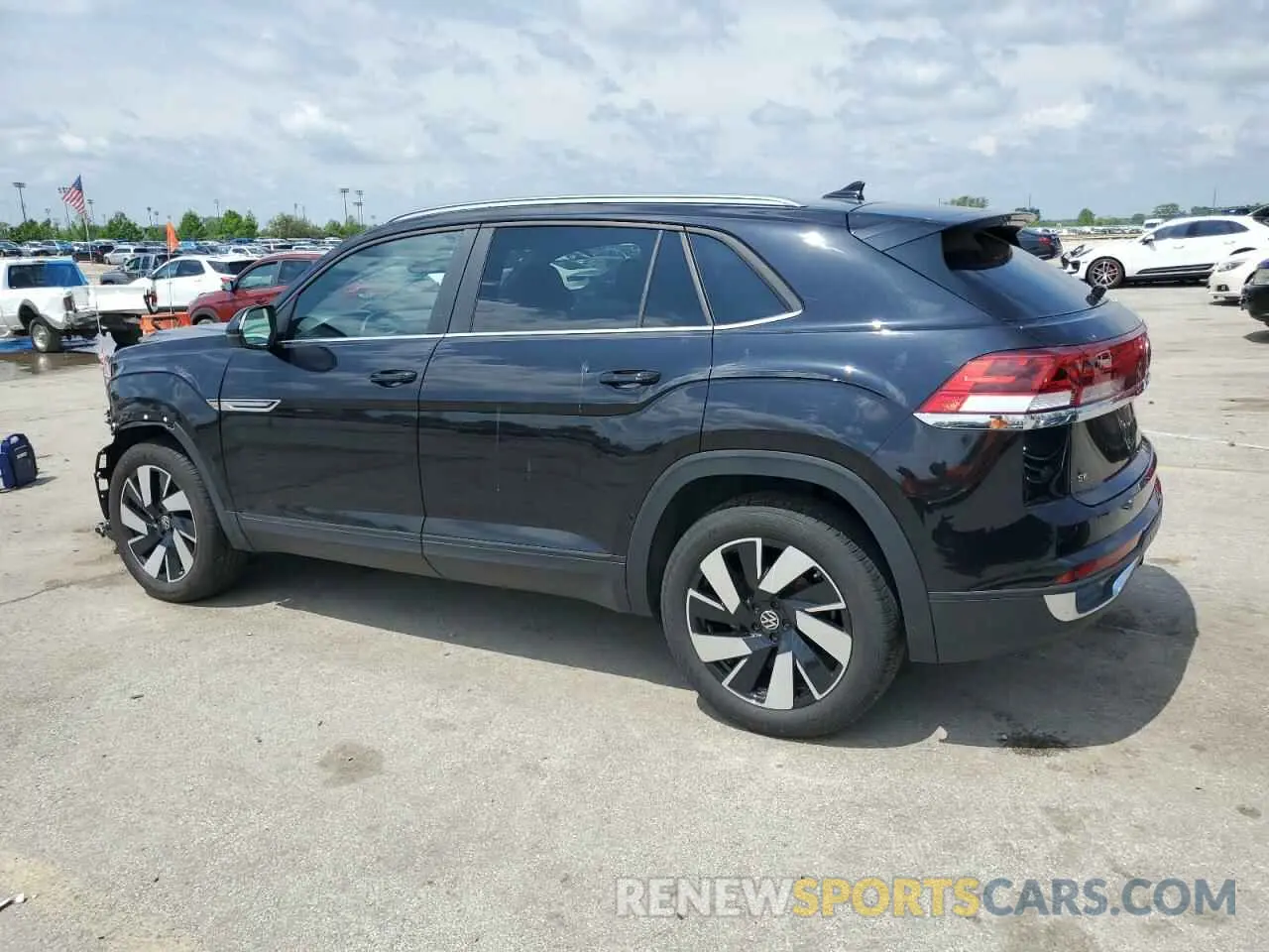 2 Photograph of a damaged car 1V2JE2CA8RC256547 VOLKSWAGEN ATLAS 2024