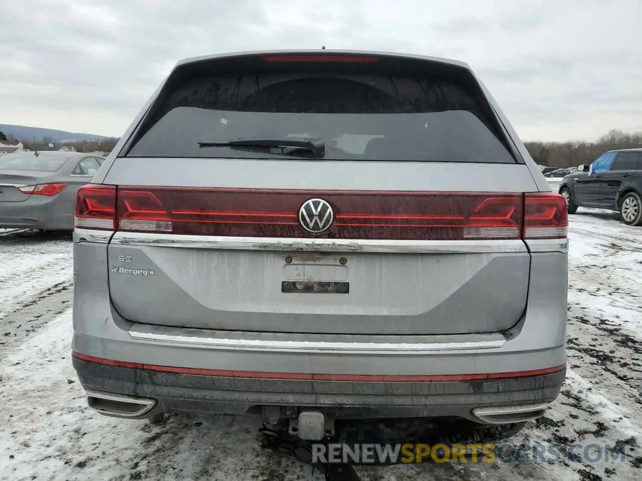 6 Photograph of a damaged car 1V2JR2CA0RC511051 VOLKSWAGEN ATLAS 2024