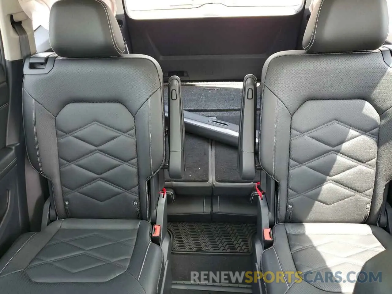10 Фотография поврежденного автомобиля 1V2JR2CA7RC500676 VOLKSWAGEN ATLAS 2024