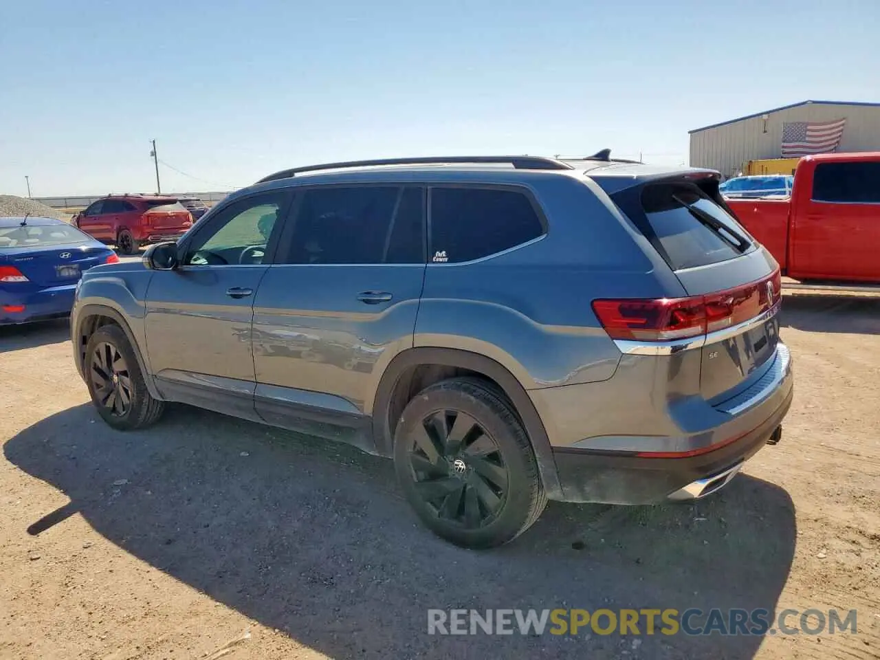 2 Photograph of a damaged car 1V2JR2CA9RC533369 VOLKSWAGEN ATLAS 2024