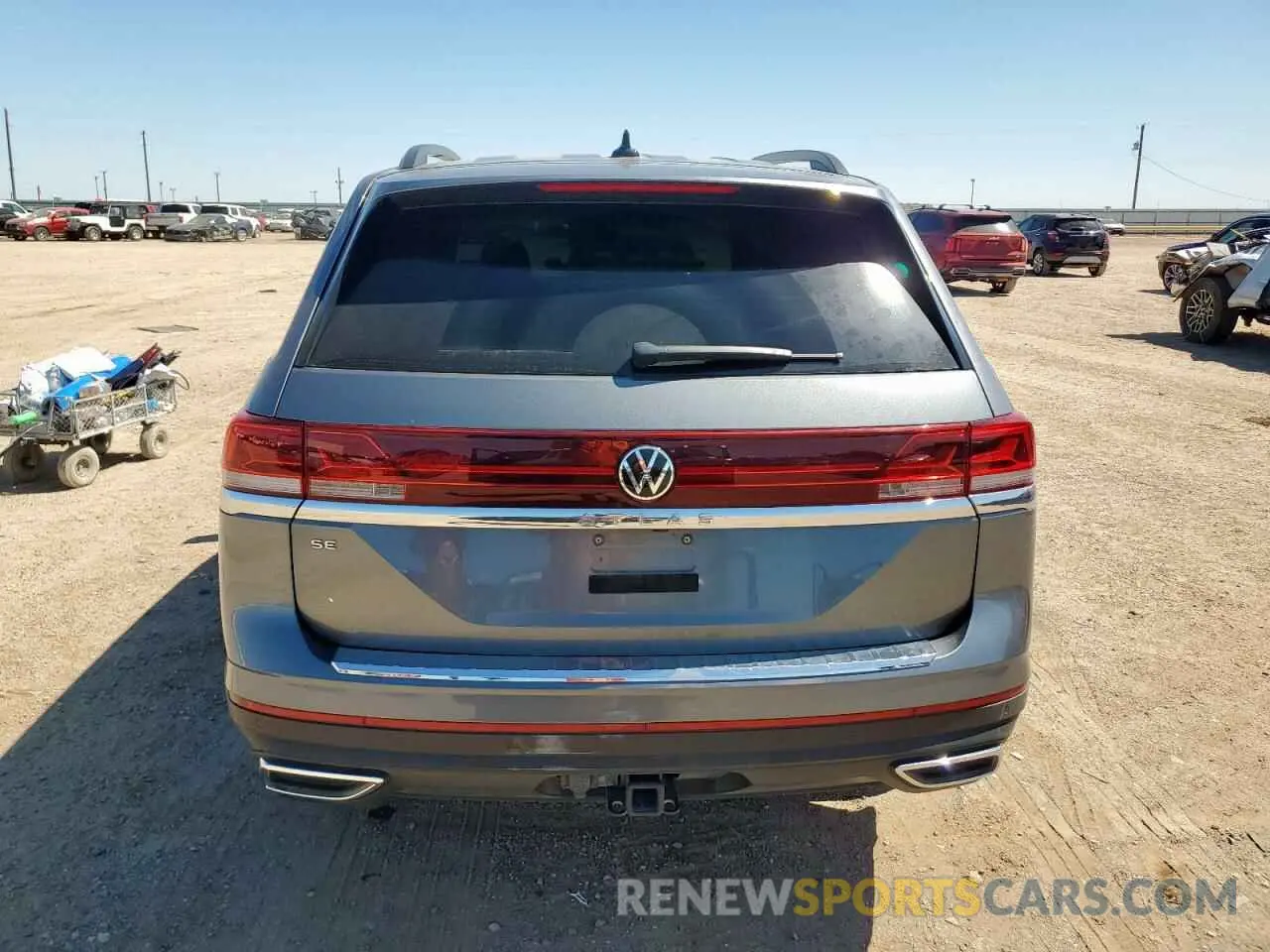 6 Photograph of a damaged car 1V2JR2CA9RC533369 VOLKSWAGEN ATLAS 2024