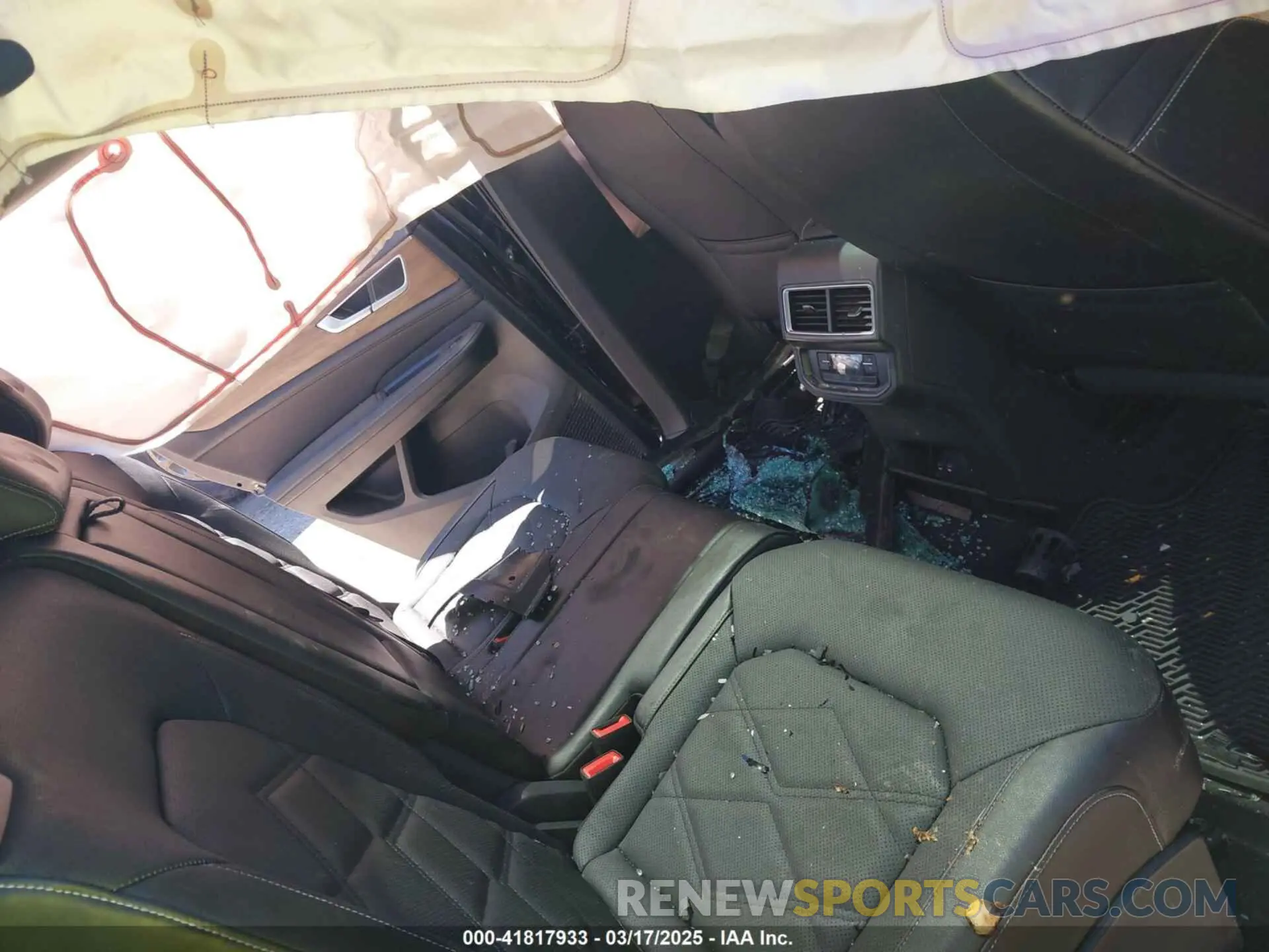 8 Фотография поврежденного автомобиля 1V2JR2CA9RC591577 VOLKSWAGEN ATLAS 2024