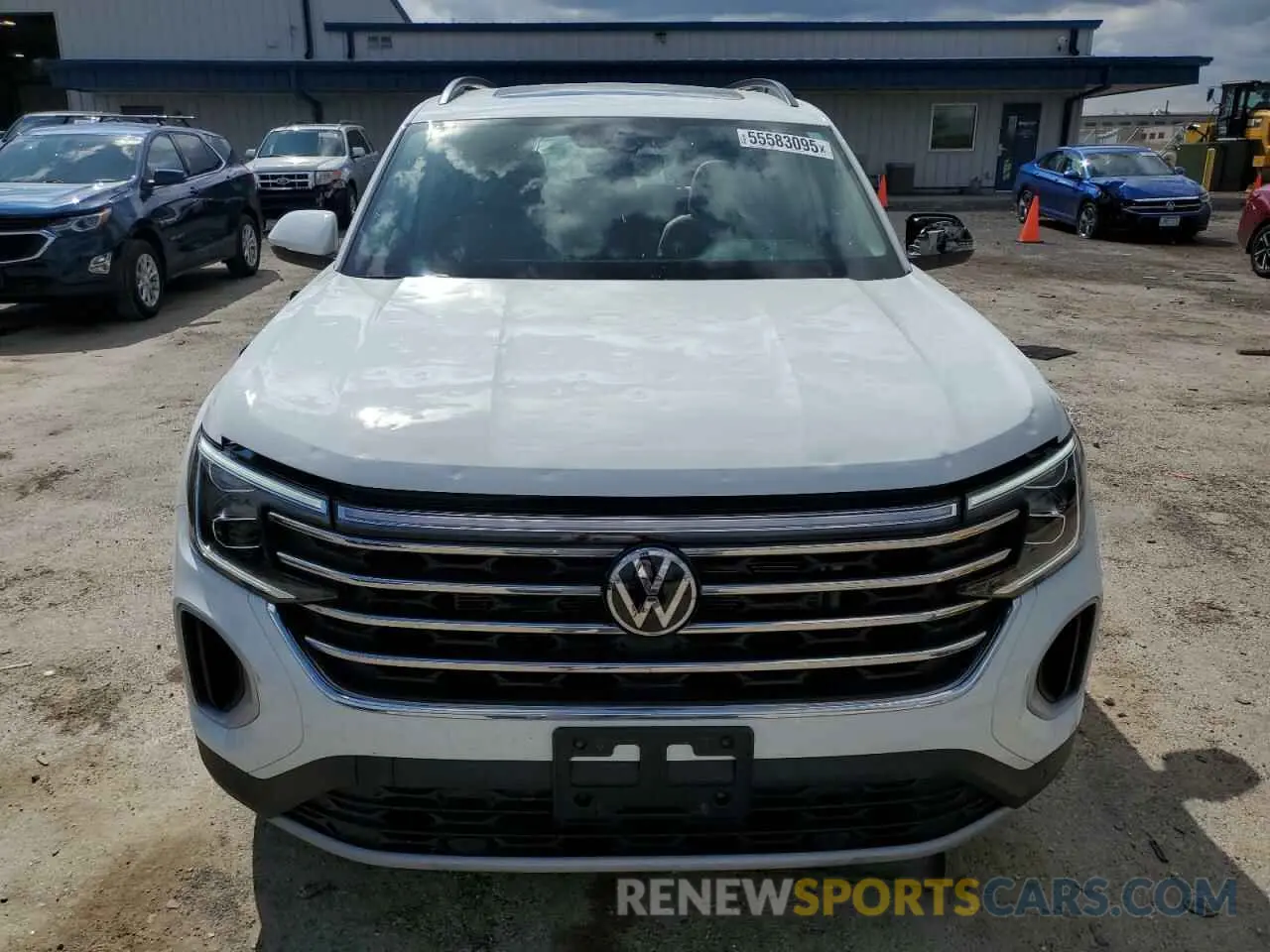 5 Photograph of a damaged car 1V2KR2CA0RC551778 VOLKSWAGEN ATLAS 2024