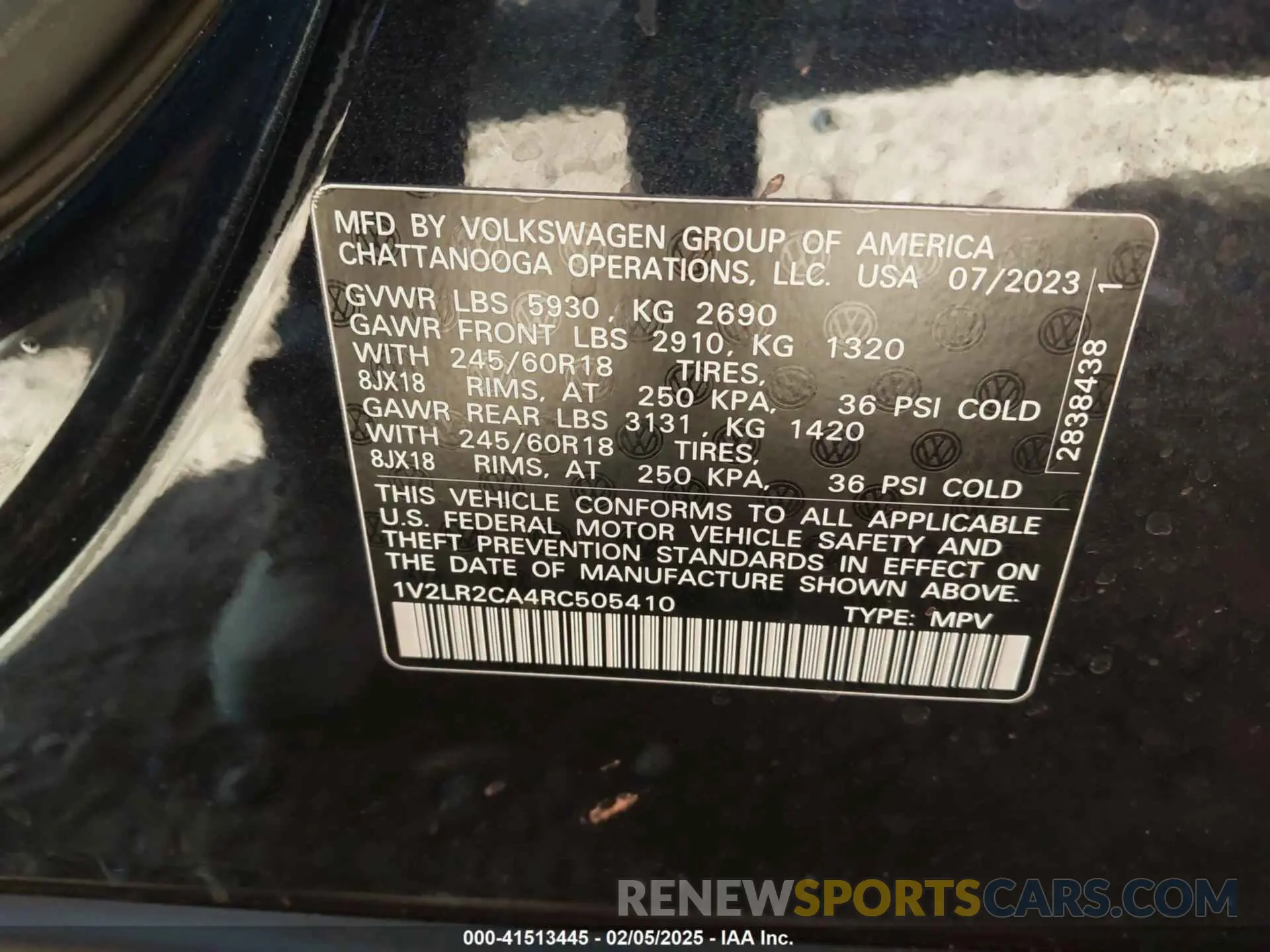 9 Photograph of a damaged car 1V2LR2CA4RC505410 VOLKSWAGEN ATLAS 2024