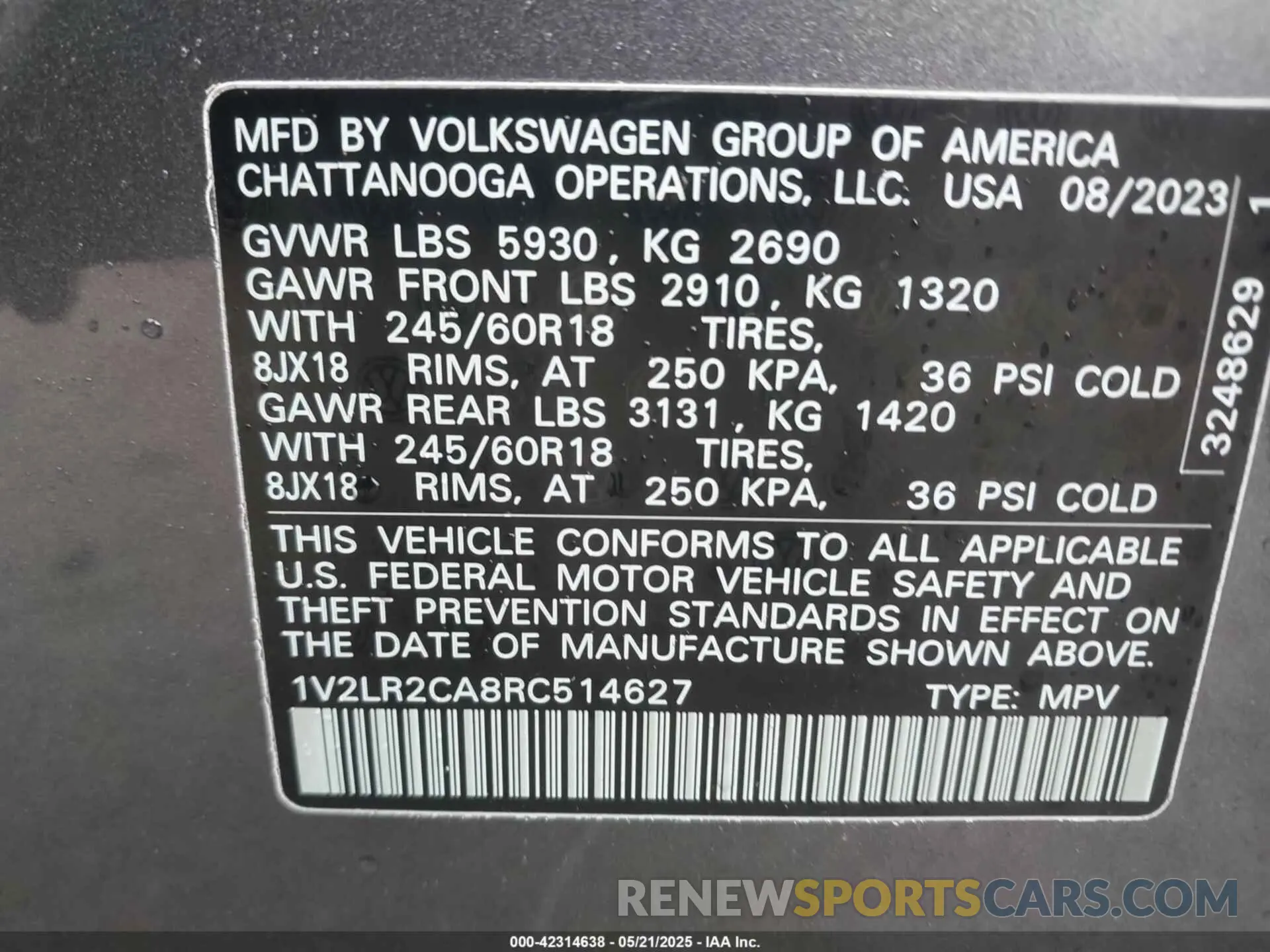 9 Photograph of a damaged car 1V2LR2CA8RC514627 VOLKSWAGEN ATLAS 2024