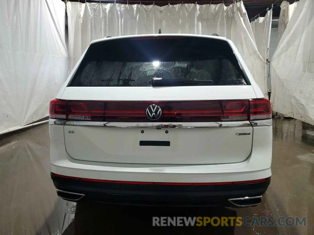 6 Photograph of a damaged car 1V2LR2CA9RC585416 VOLKSWAGEN ATLAS 2024