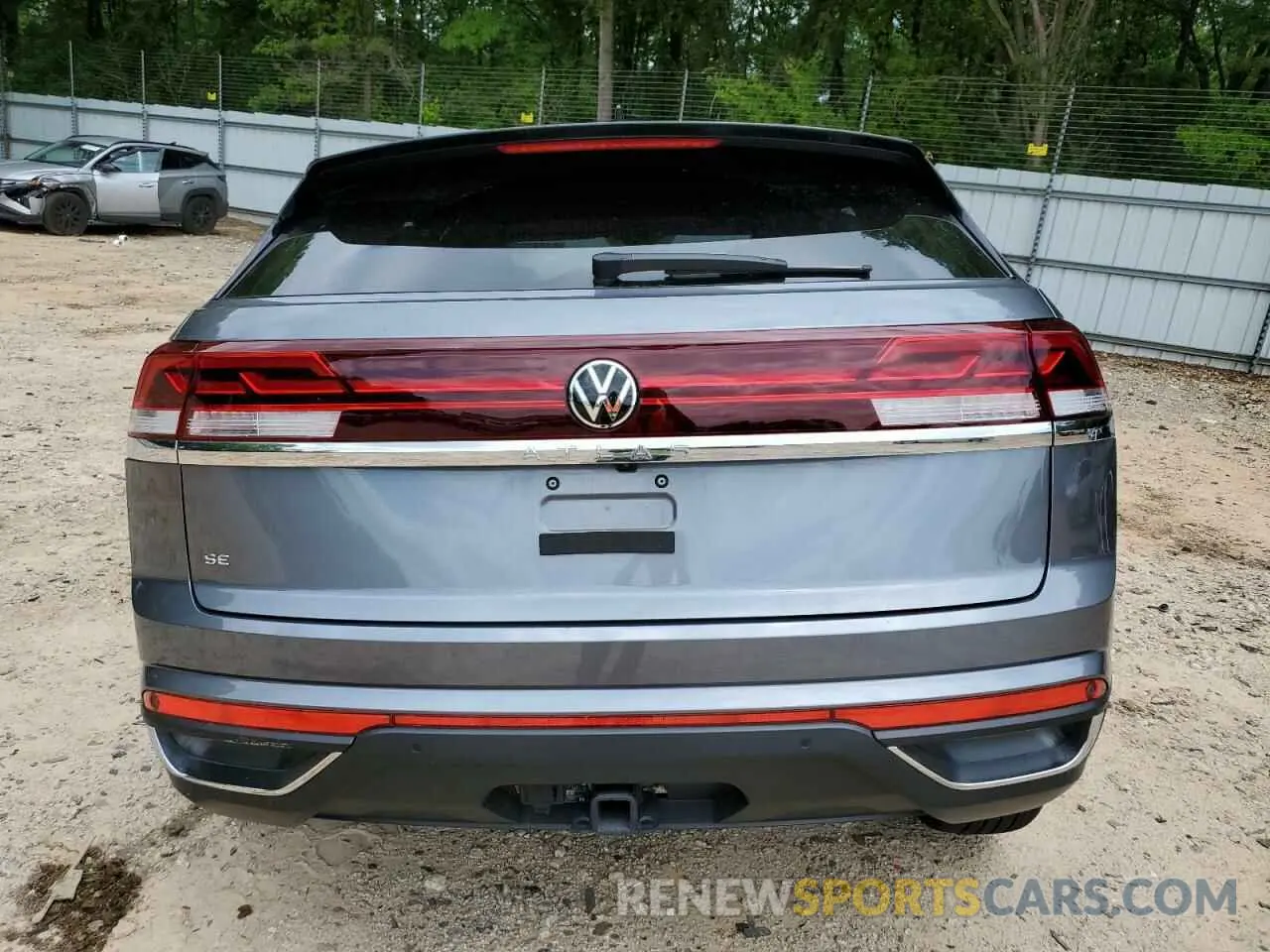 6 Photograph of a damaged car 1V2WE2CA0RC209115 VOLKSWAGEN ATLAS 2024