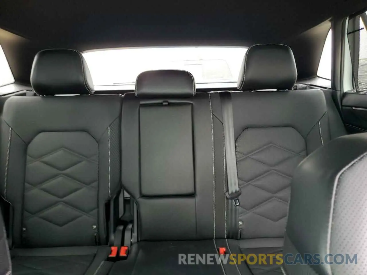 10 Фотография поврежденного автомобиля 1V2WE2CA5RC202127 VOLKSWAGEN ATLAS 2024