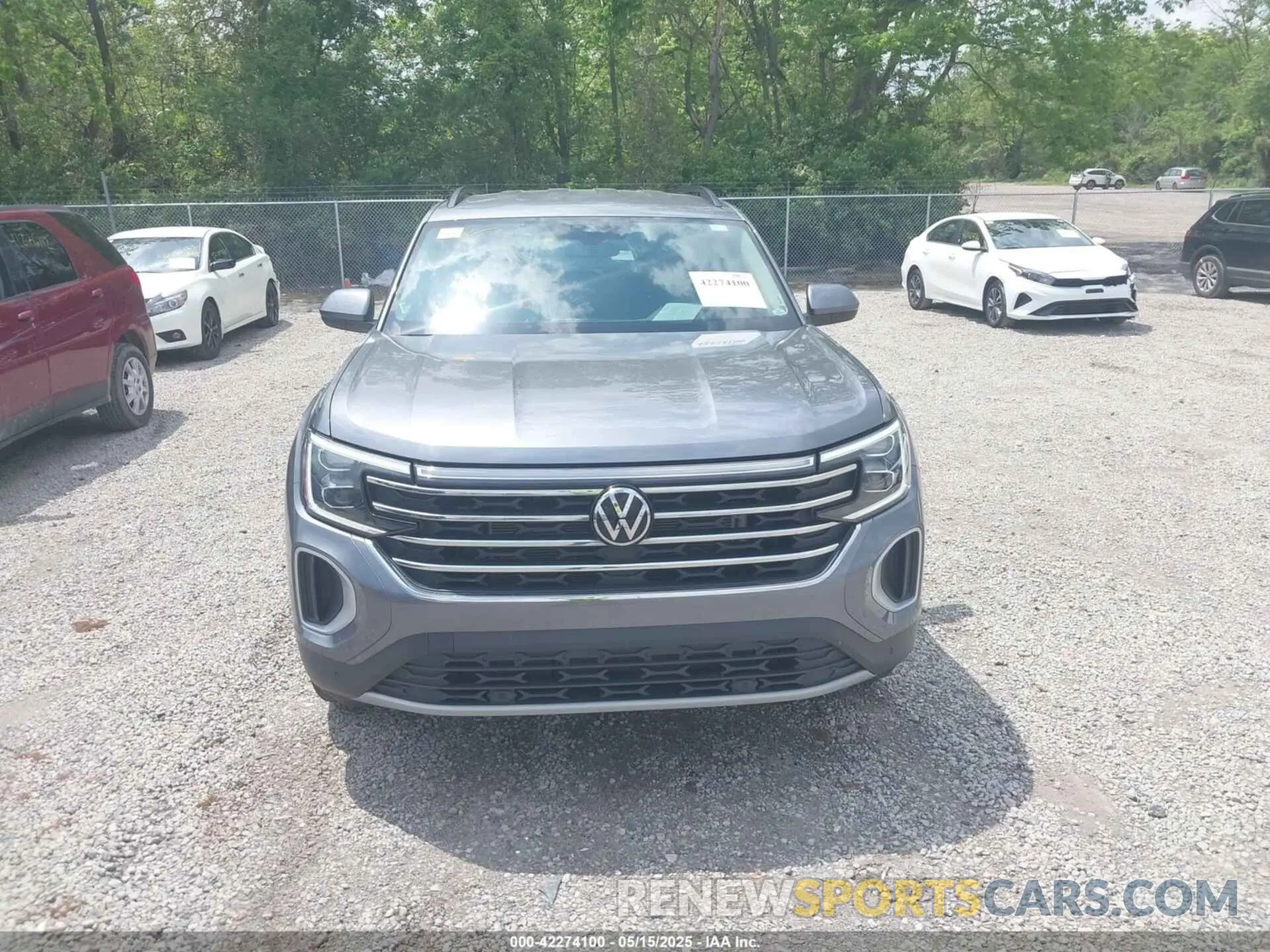 12 Photograph of a damaged car 1V2WR2CA5RC566276 VOLKSWAGEN ATLAS 2024
