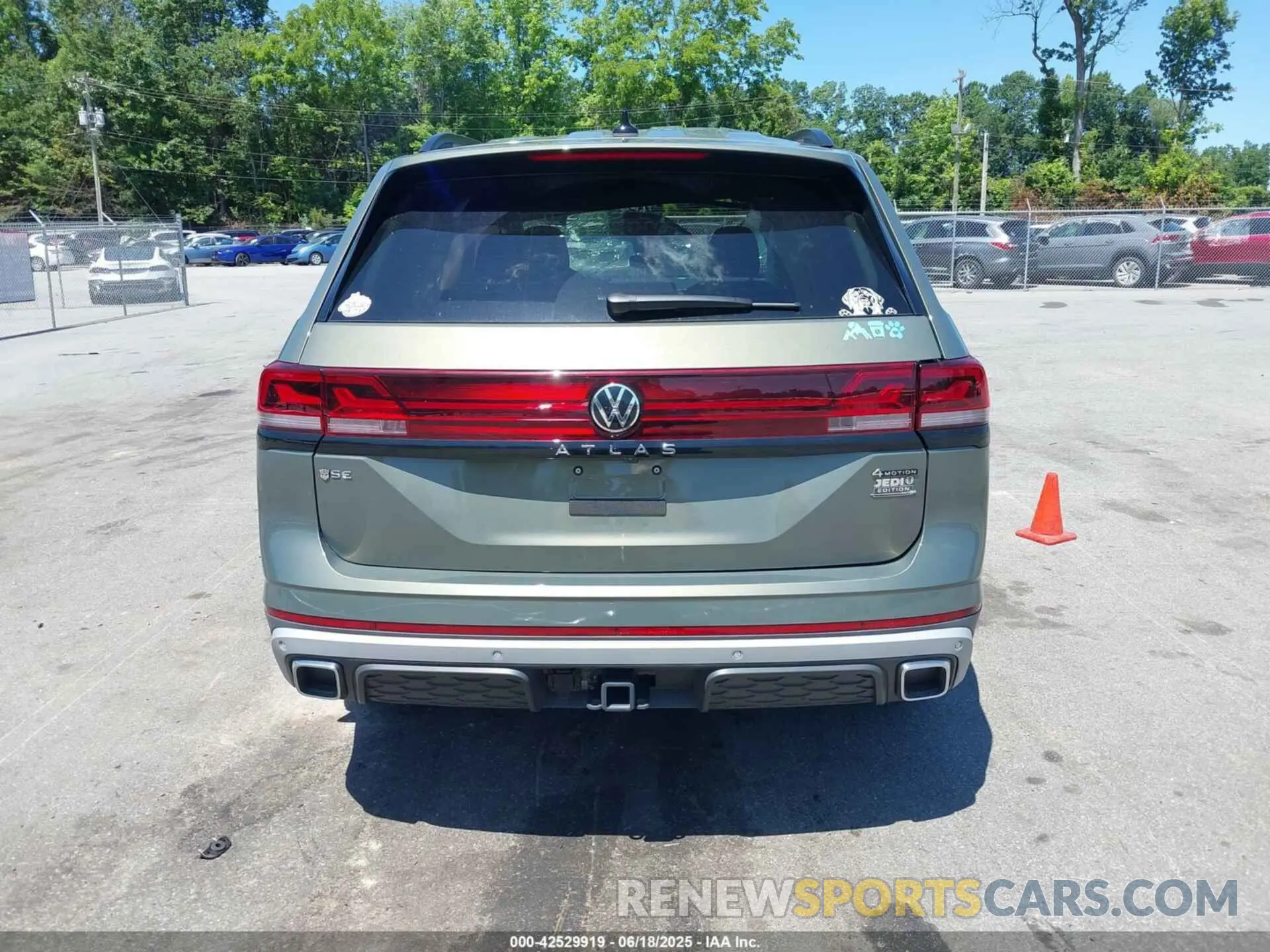 15 Фотография поврежденного автомобиля 1V2CR2CA6SC512400 VOLKSWAGEN ATLAS 2025