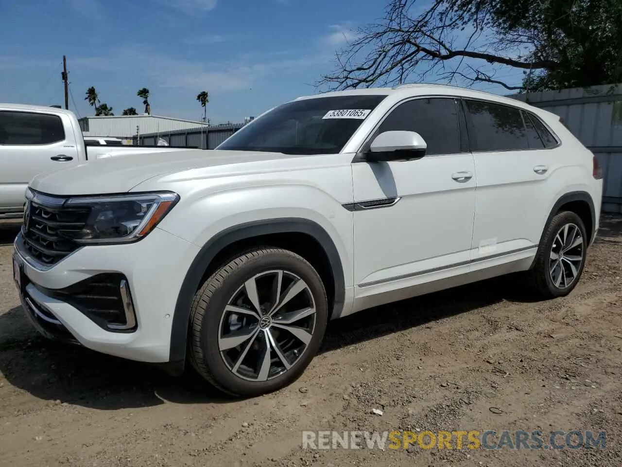 1 Photograph of a damaged car 1V2FE2CA6SC216348 VOLKSWAGEN ATLAS 2025