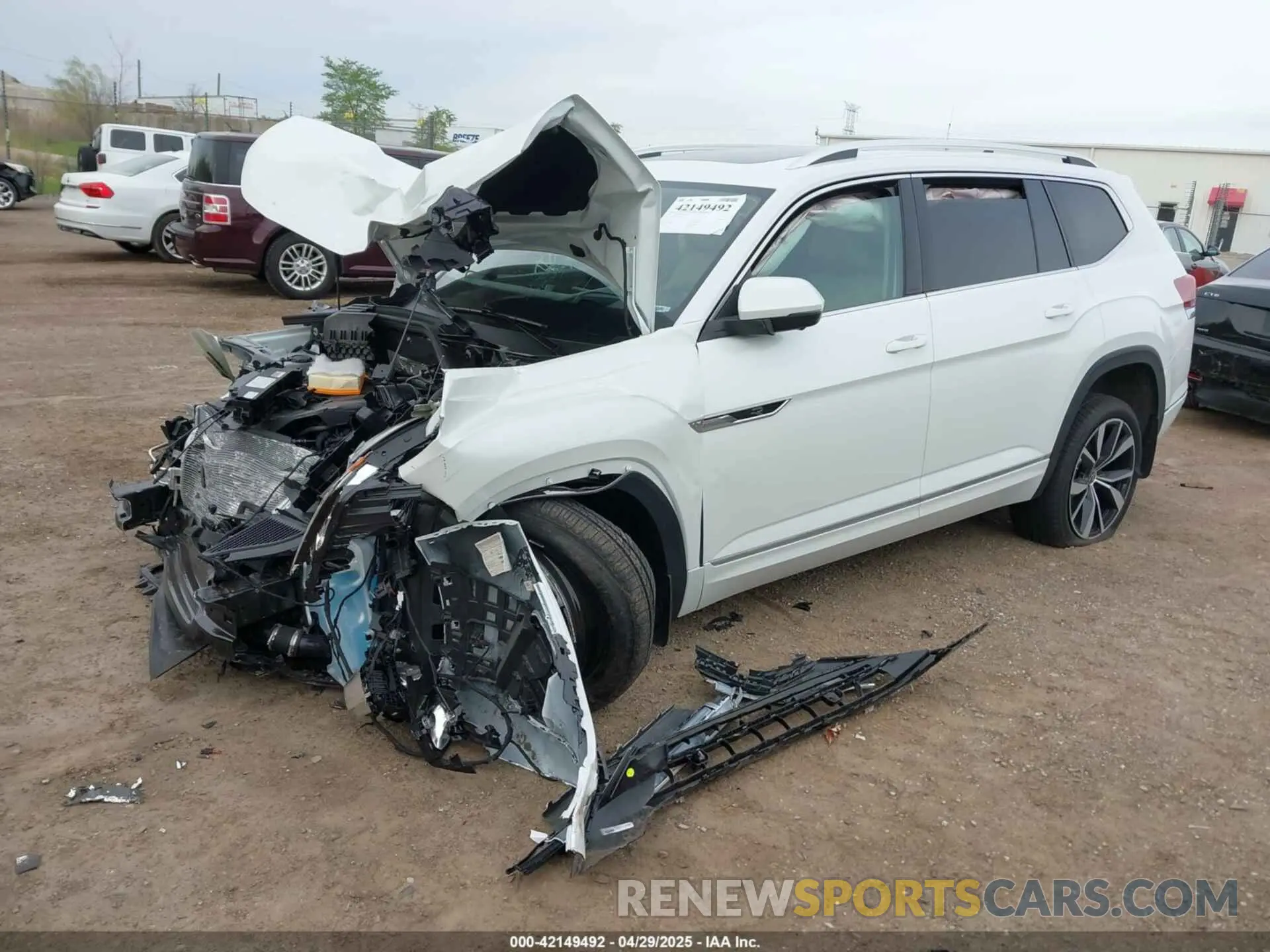 2 Photograph of a damaged car 1V2FR2CA0SC525107 VOLKSWAGEN ATLAS 2025