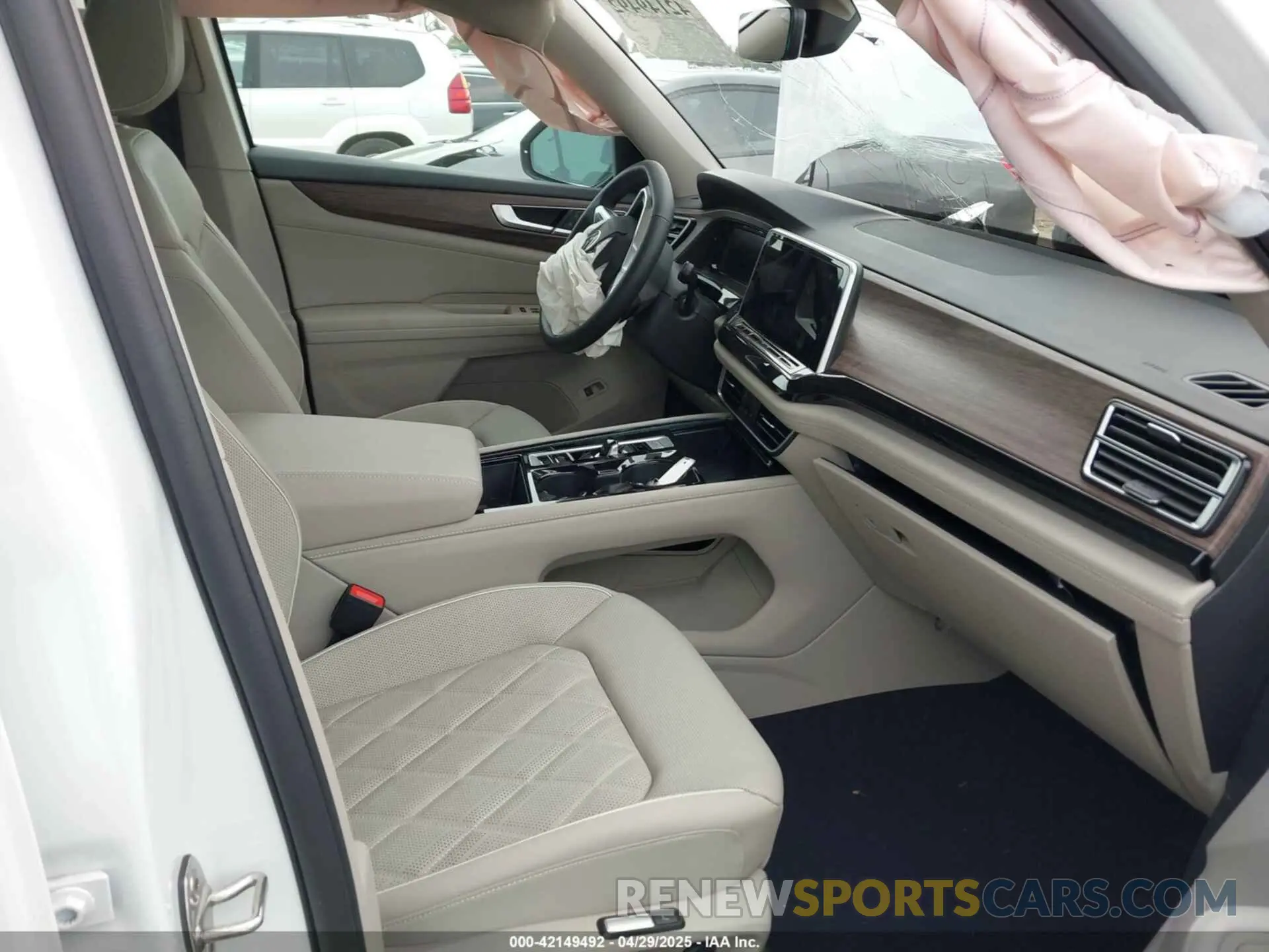 5 Photograph of a damaged car 1V2FR2CA0SC525107 VOLKSWAGEN ATLAS 2025