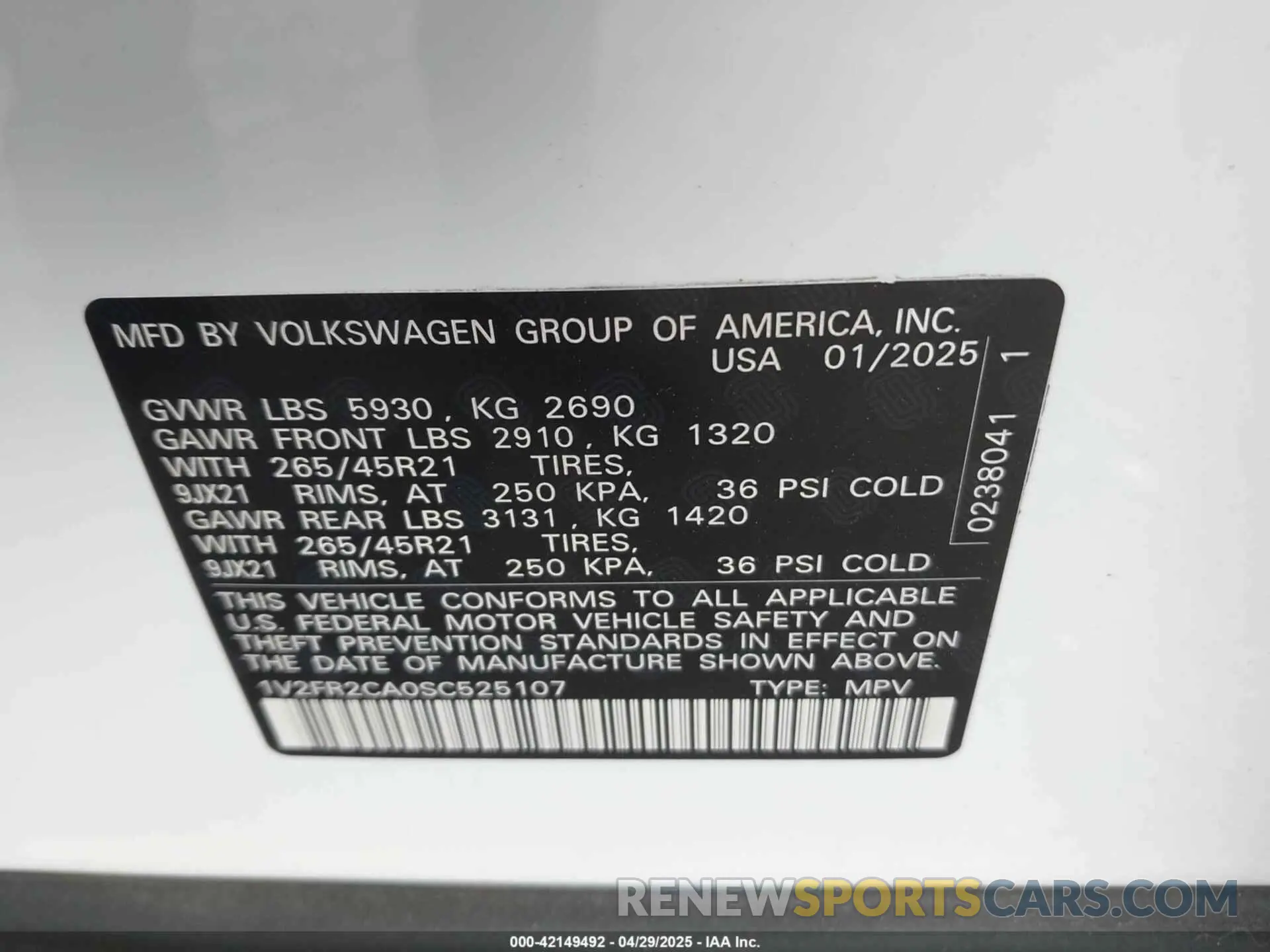 9 Photograph of a damaged car 1V2FR2CA0SC525107 VOLKSWAGEN ATLAS 2025
