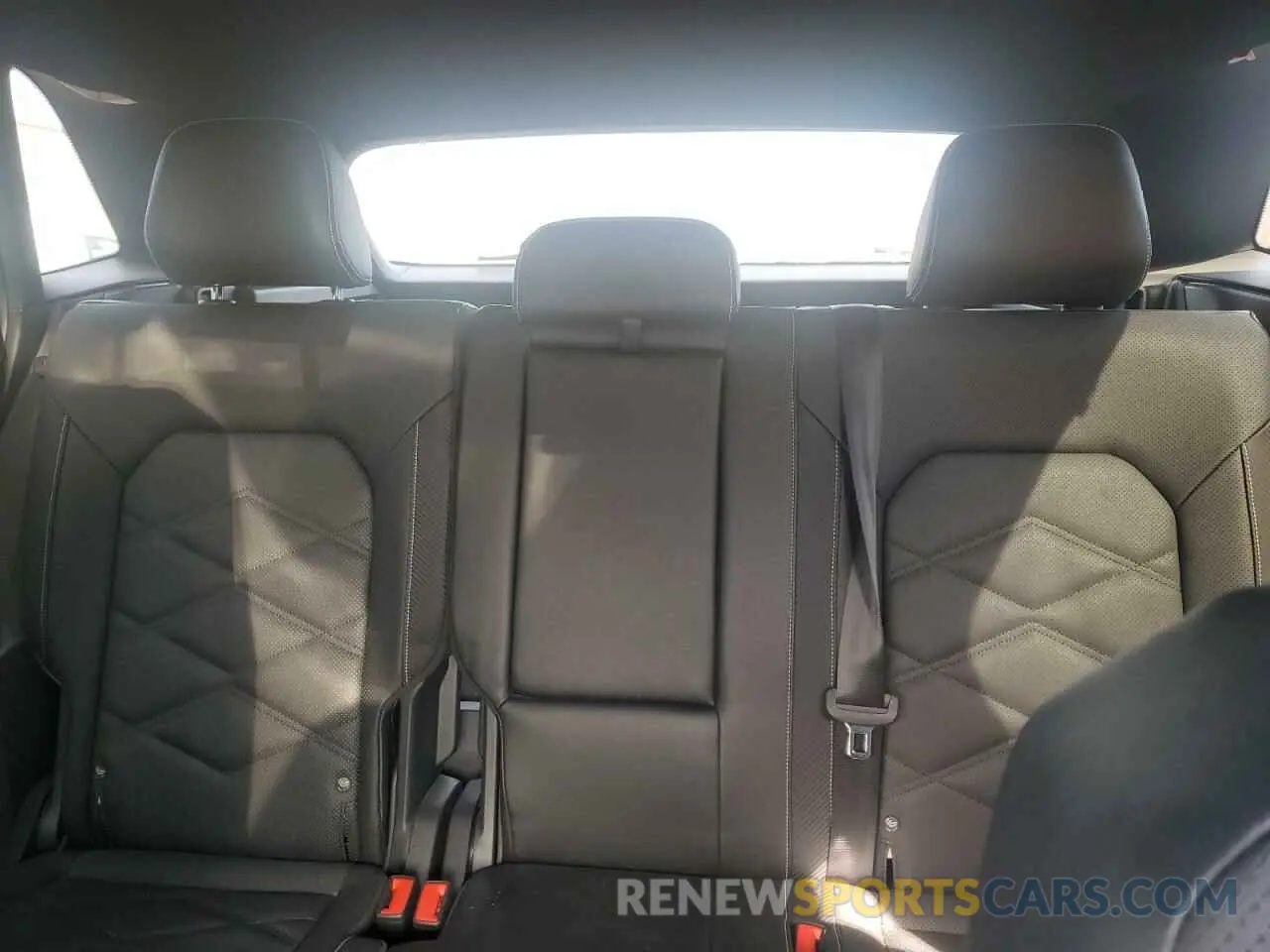 10 Фотография поврежденного автомобиля 1V2HE2CA9SC201674 VOLKSWAGEN ATLAS 2025