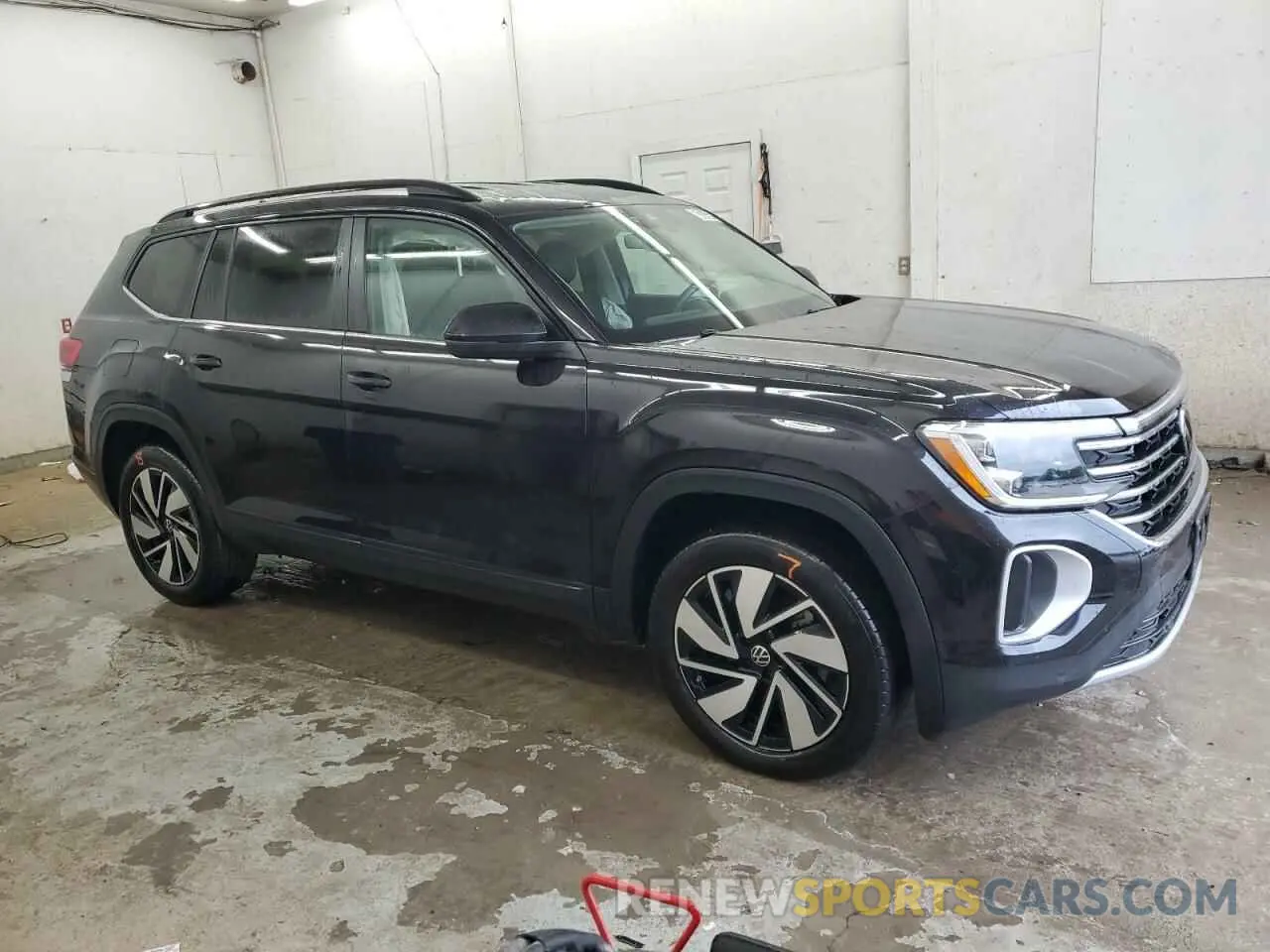 4 Фотография поврежденного автомобиля 1V2HR2CA1SC500760 VOLKSWAGEN ATLAS 2025