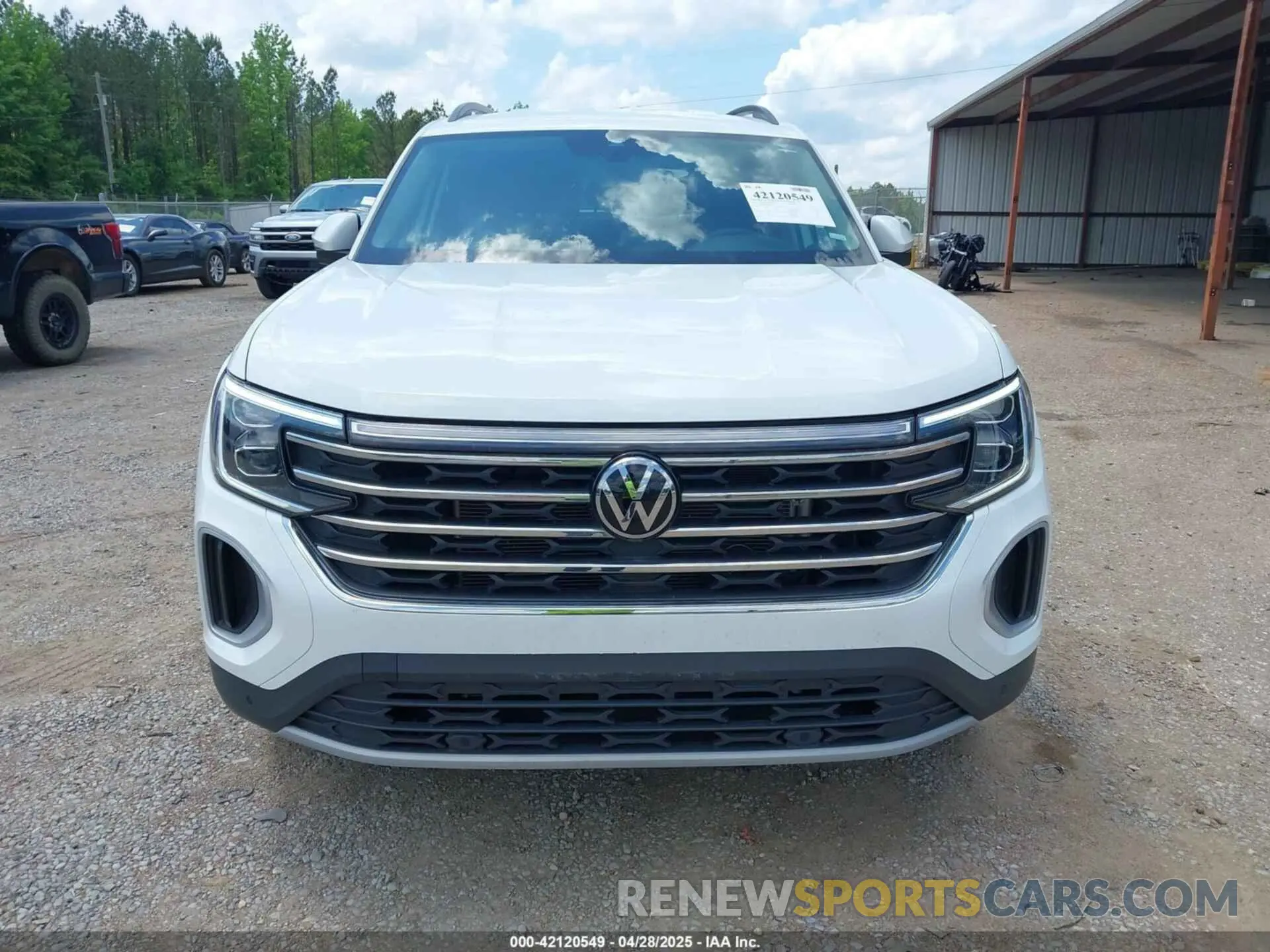 12 Photograph of a damaged car 1V2HR2CA6SC506134 VOLKSWAGEN ATLAS 2025