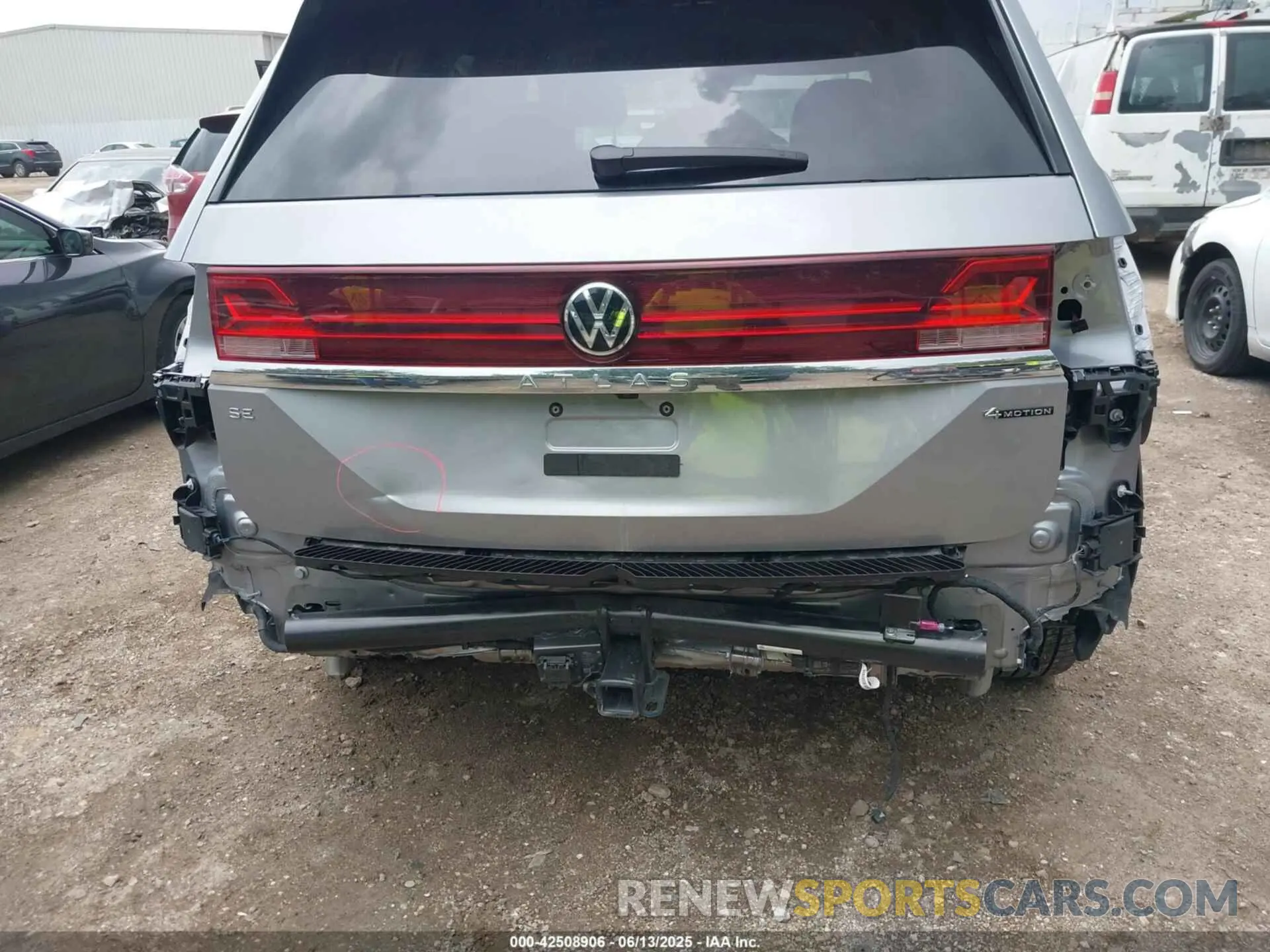 6 Фотография поврежденного автомобиля 1V2HR2CA8SC531486 VOLKSWAGEN ATLAS 2025
