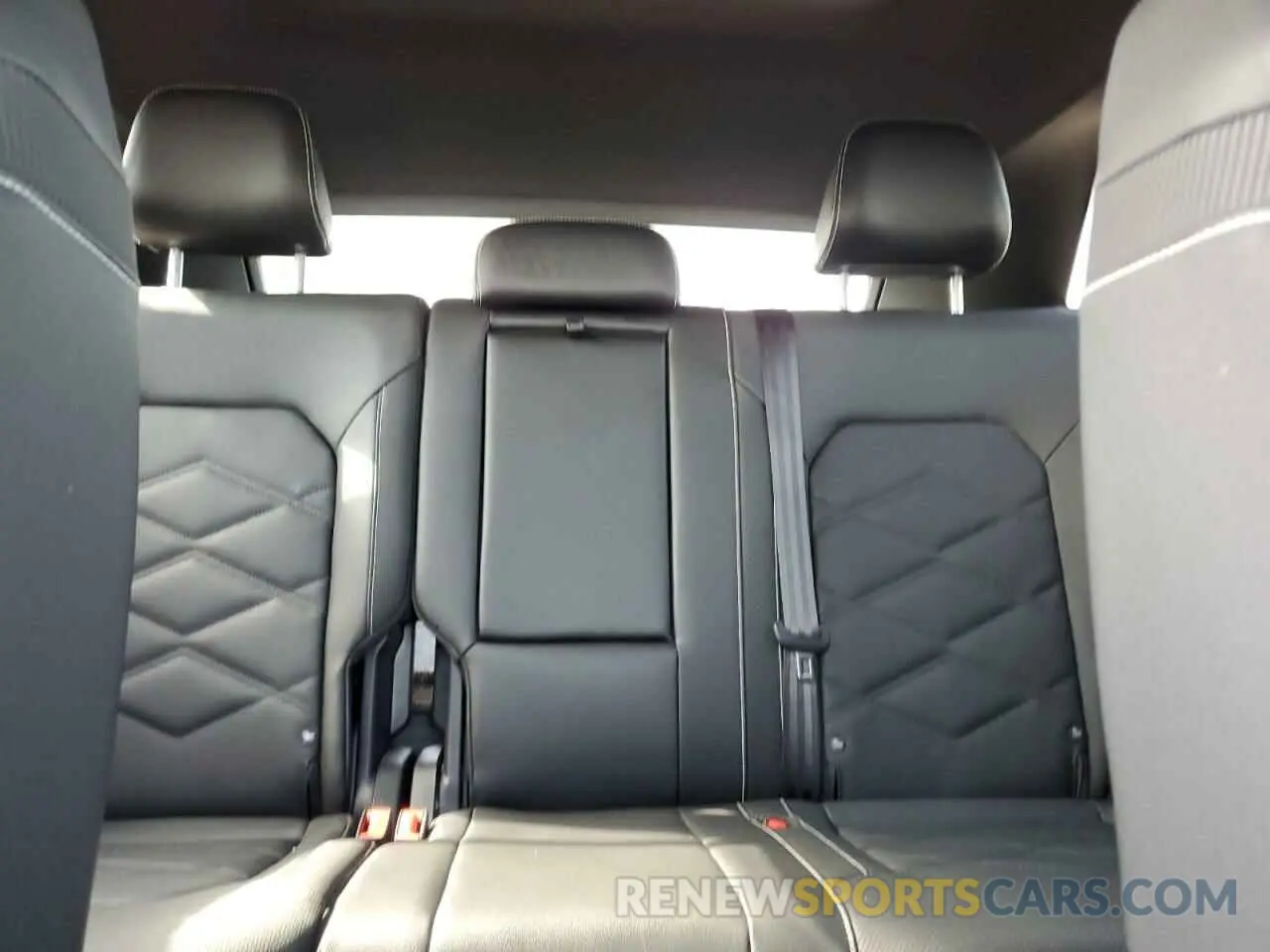 10 Фотография поврежденного автомобиля 1V2JE2CA4SC205357 VOLKSWAGEN ATLAS 2025