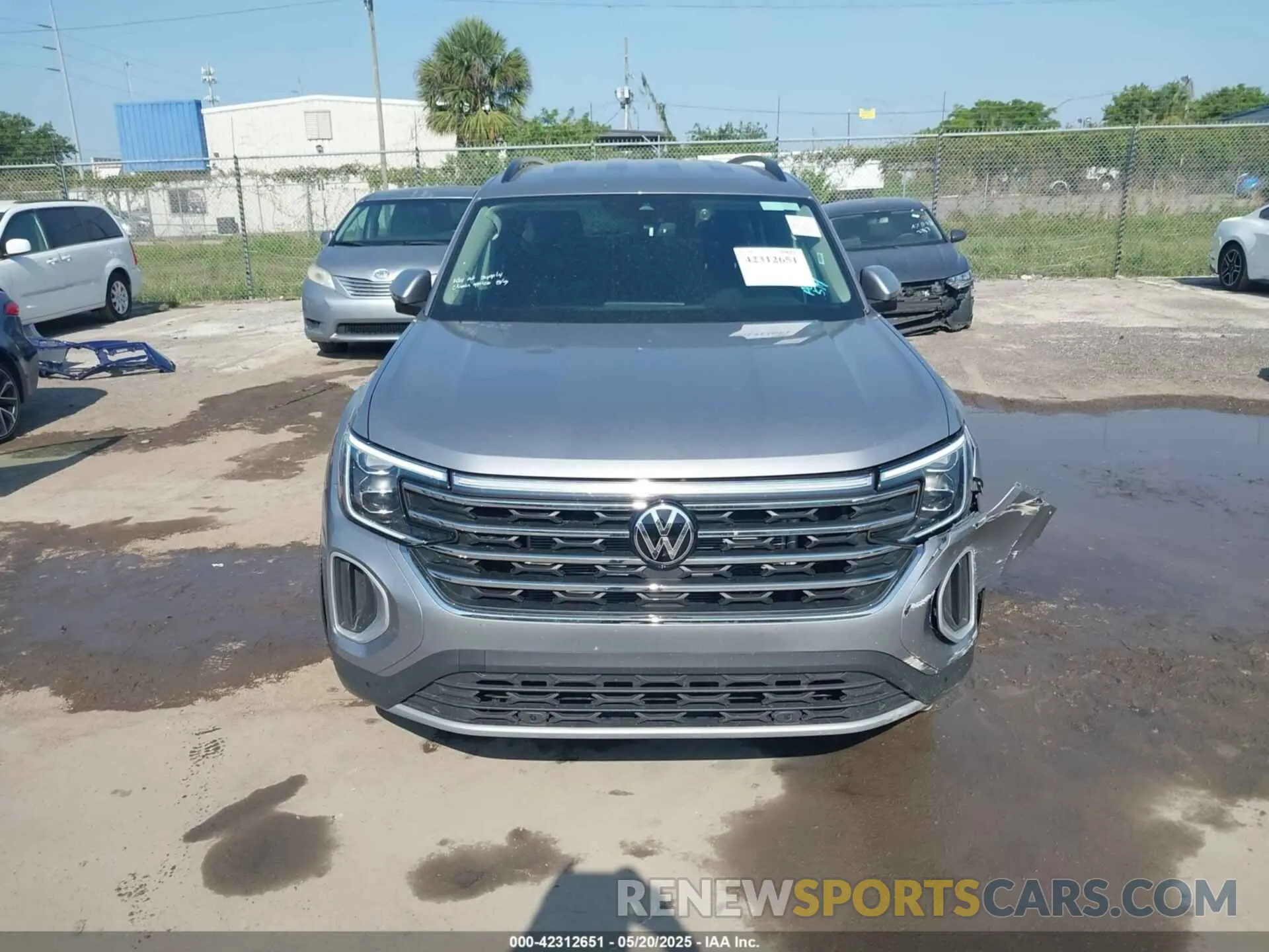 12 Фотография поврежденного автомобиля 1V2WR2CA2SC508079 VOLKSWAGEN ATLAS 2025