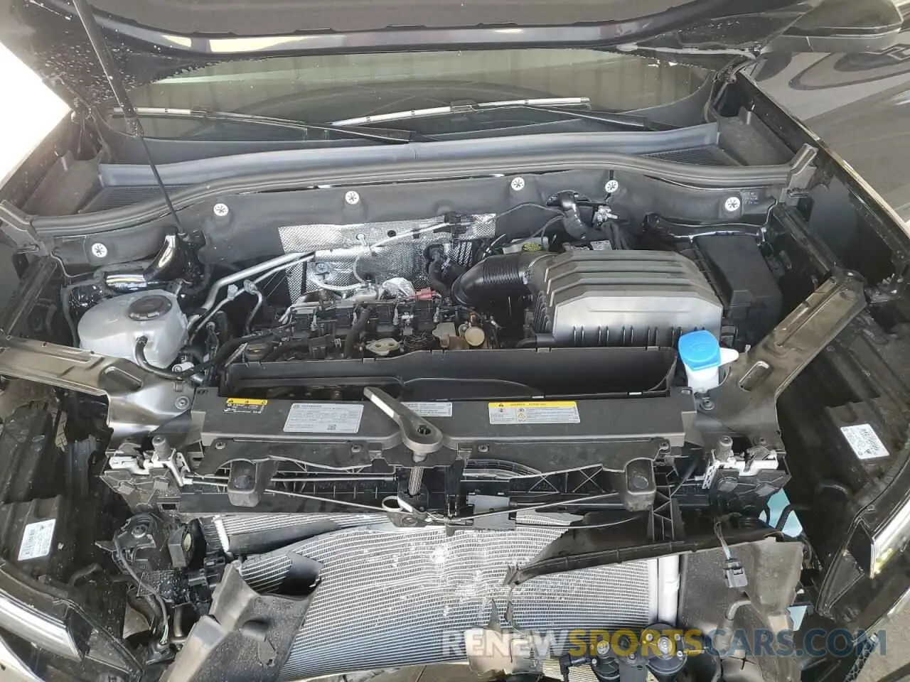 12 Photograph of a damaged car 1V2WR2CA7SC519675 VOLKSWAGEN ATLAS 2025