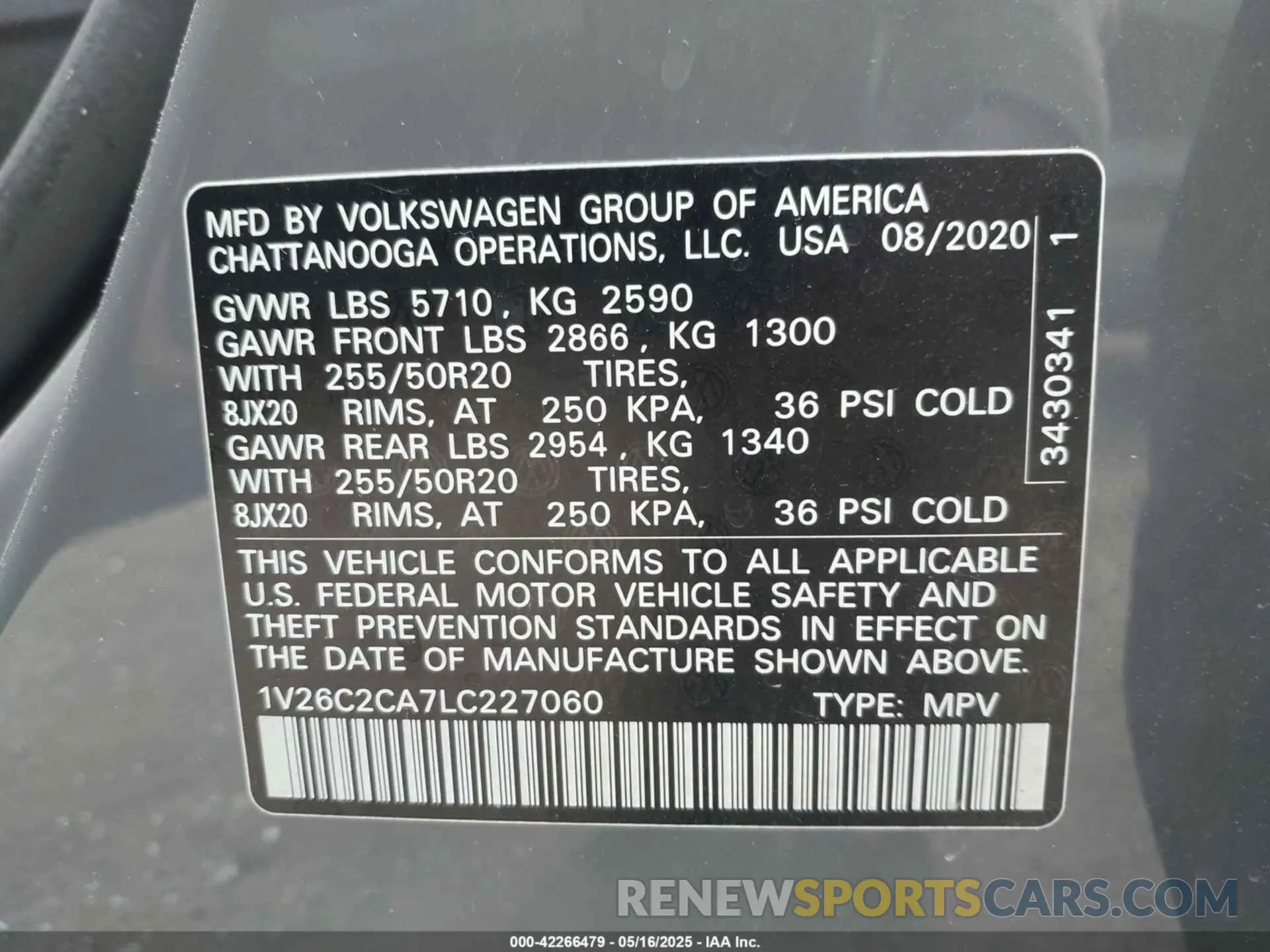 9 Photograph of a damaged car 1V26C2CA7LC227060 VOLKSWAGEN ATLAS CROSS SPORT 2020