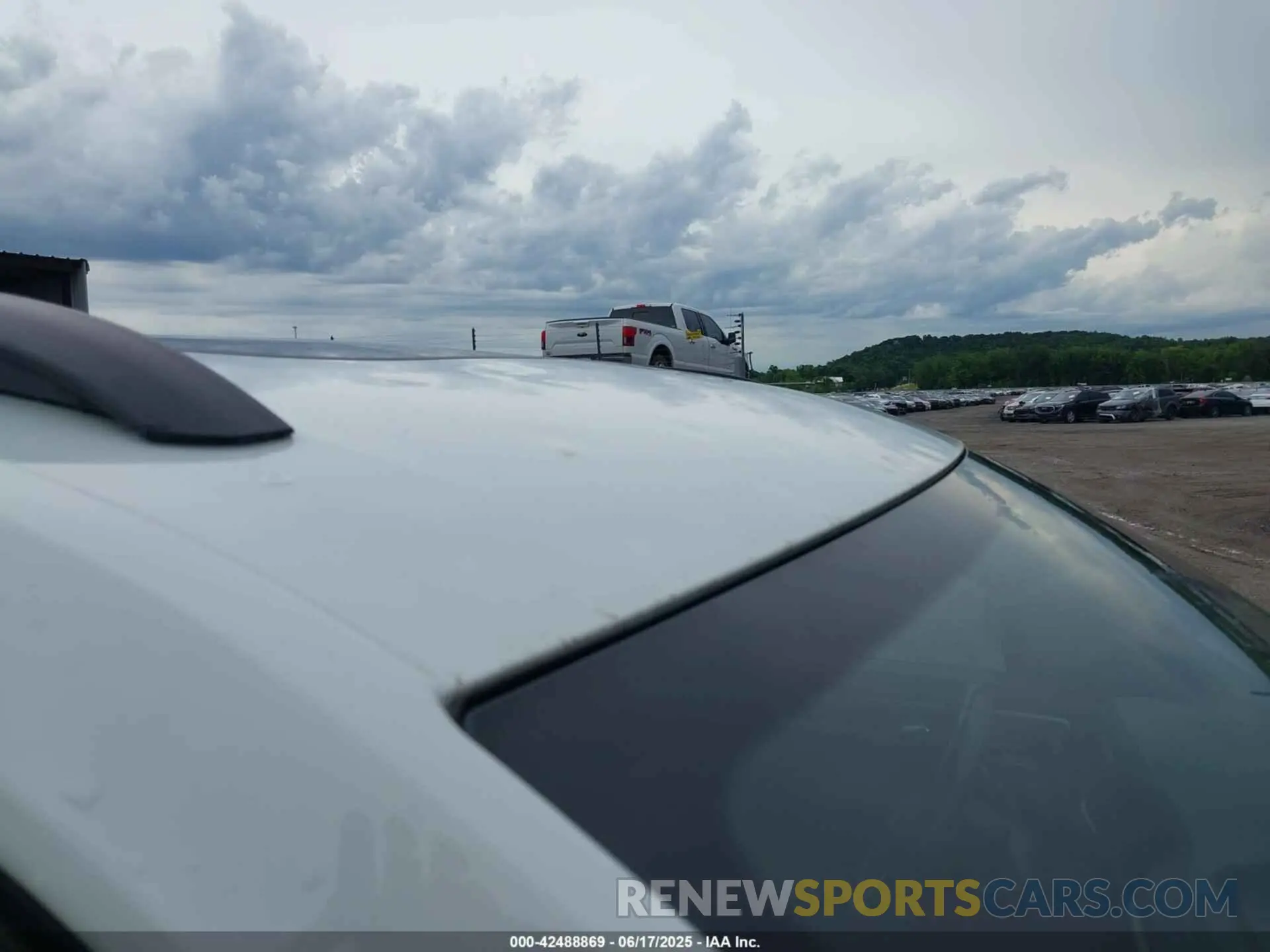 19 Фотография поврежденного автомобиля 1V2MC2CA6LC228546 VOLKSWAGEN ATLAS CROSS SPORT 2020