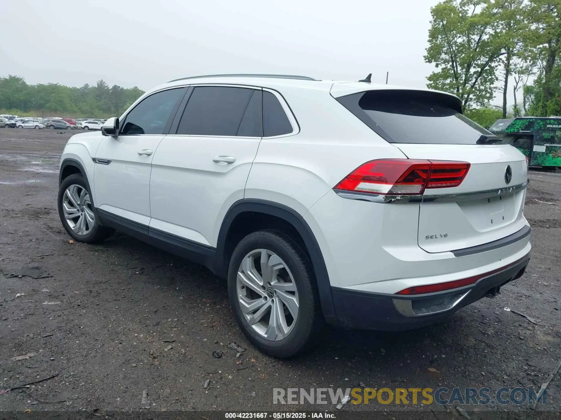 3 Photograph of a damaged car 1V2ME2CA5LC208928 VOLKSWAGEN ATLAS CROSS SPORT 2020