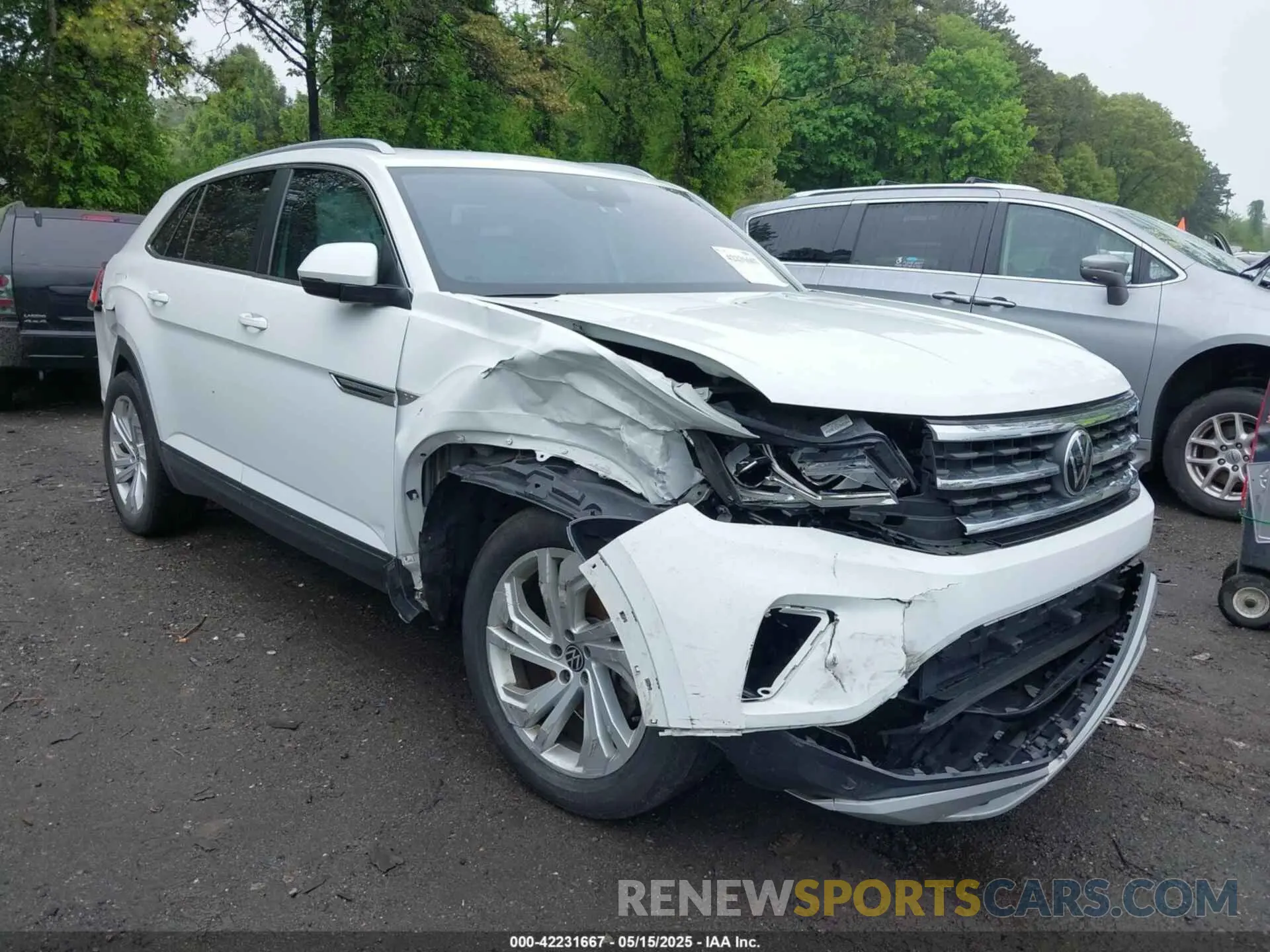 6 Photograph of a damaged car 1V2ME2CA5LC208928 VOLKSWAGEN ATLAS CROSS SPORT 2020
