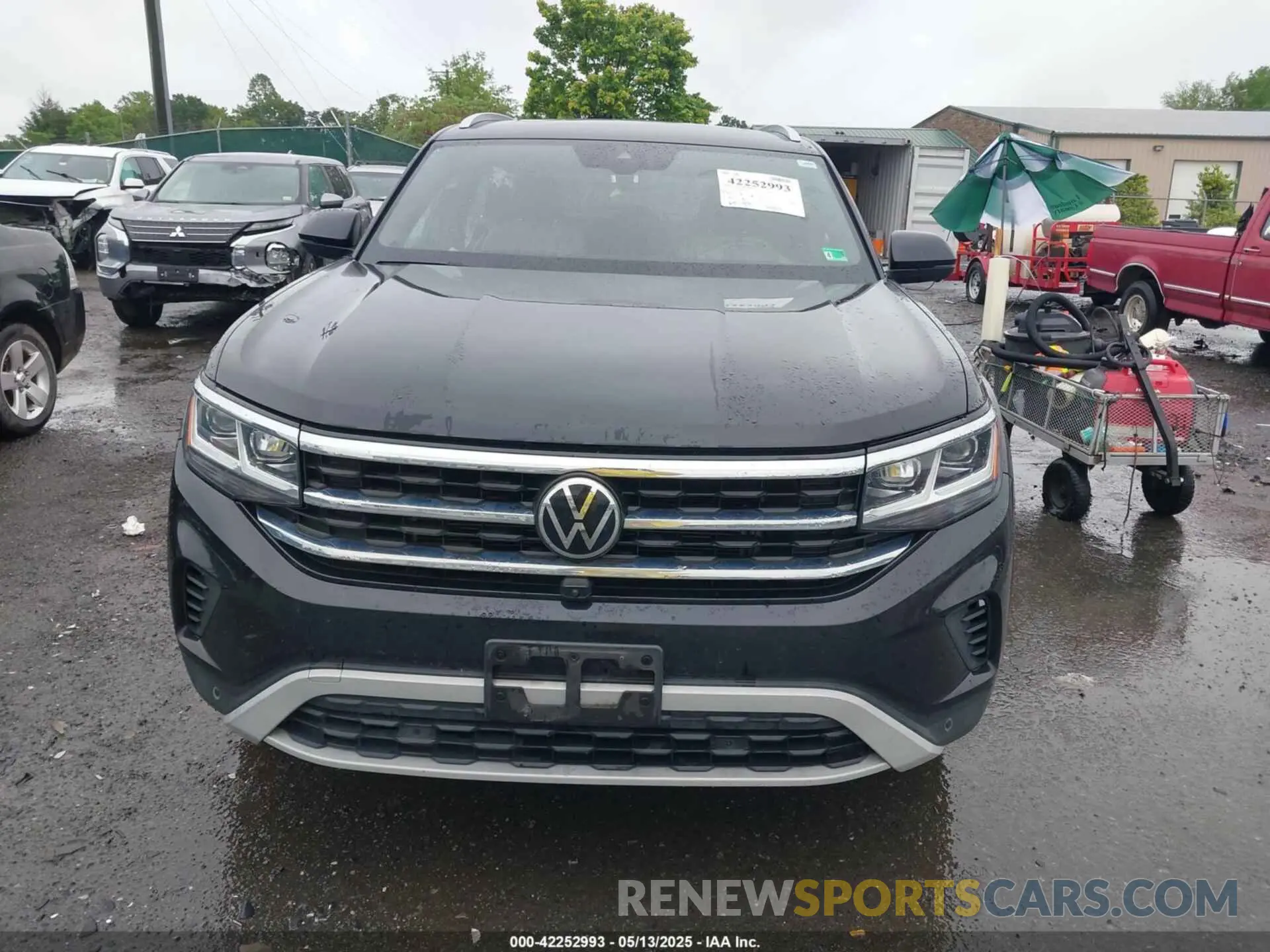 13 Photograph of a damaged car 1V2NE2CA6LC219893 VOLKSWAGEN ATLAS CROSS SPORT 2020
