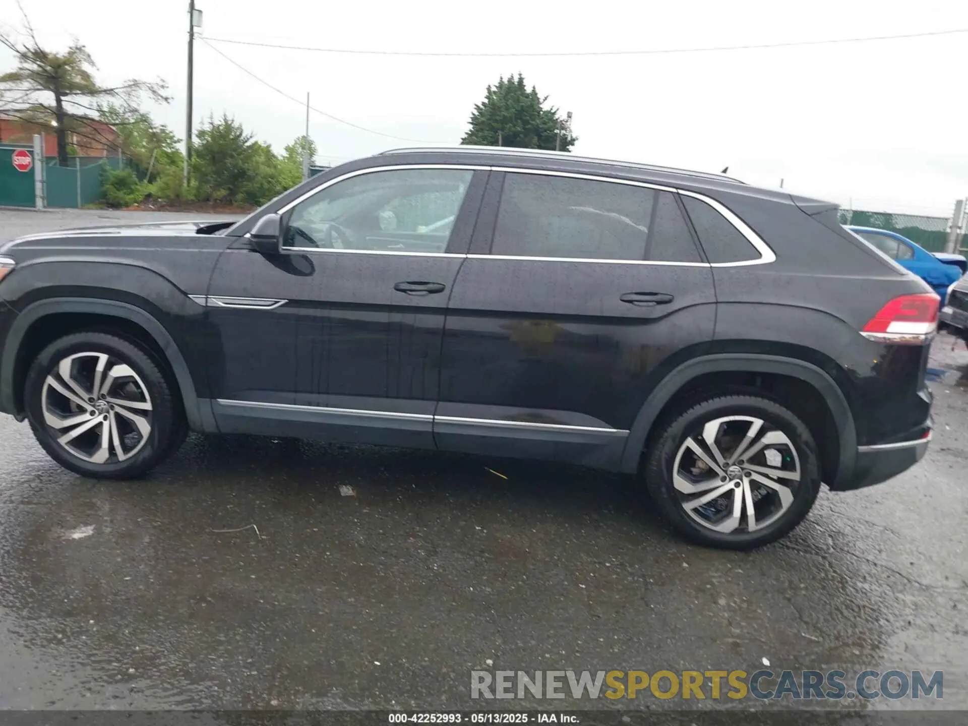 15 Photograph of a damaged car 1V2NE2CA6LC219893 VOLKSWAGEN ATLAS CROSS SPORT 2020