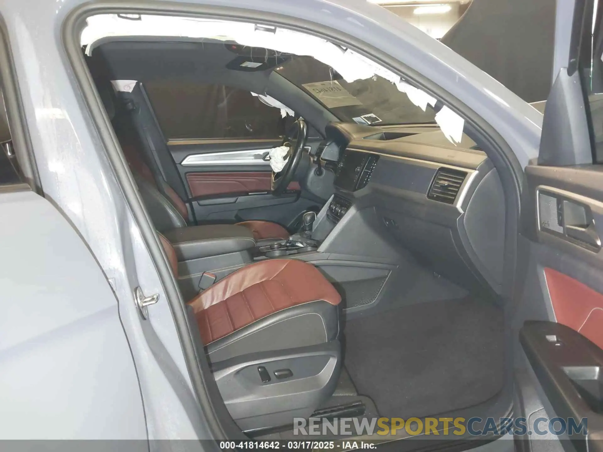 5 Фотография поврежденного автомобиля 1V2NE2CA7LC214671 VOLKSWAGEN ATLAS CROSS SPORT 2020