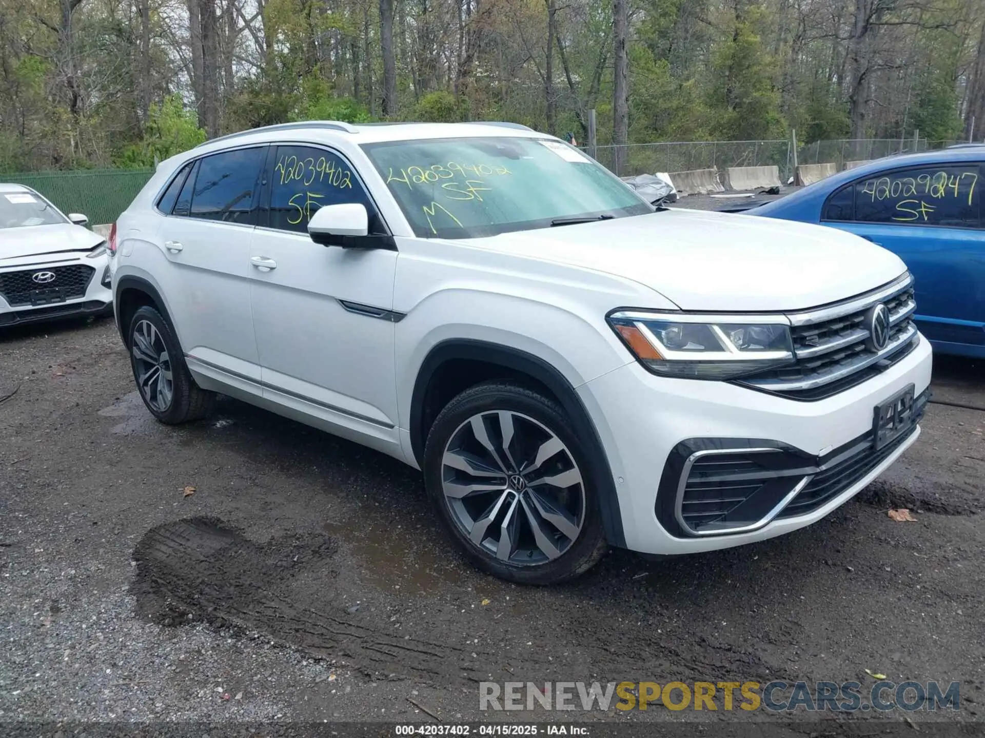 1 Photograph of a damaged car 1V2TE2CA5LC219388 VOLKSWAGEN ATLAS CROSS SPORT 2020