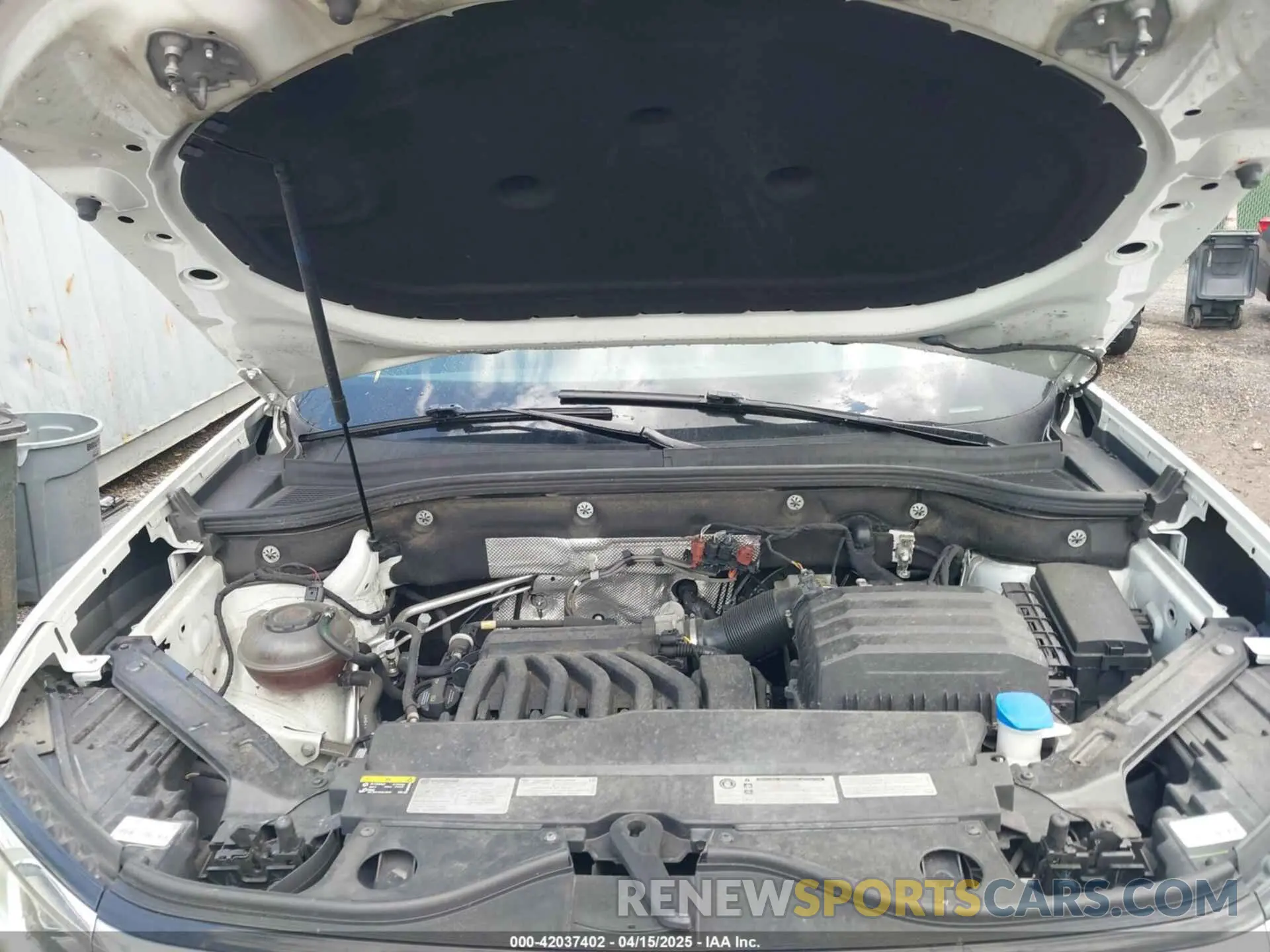 10 Photograph of a damaged car 1V2TE2CA5LC219388 VOLKSWAGEN ATLAS CROSS SPORT 2020