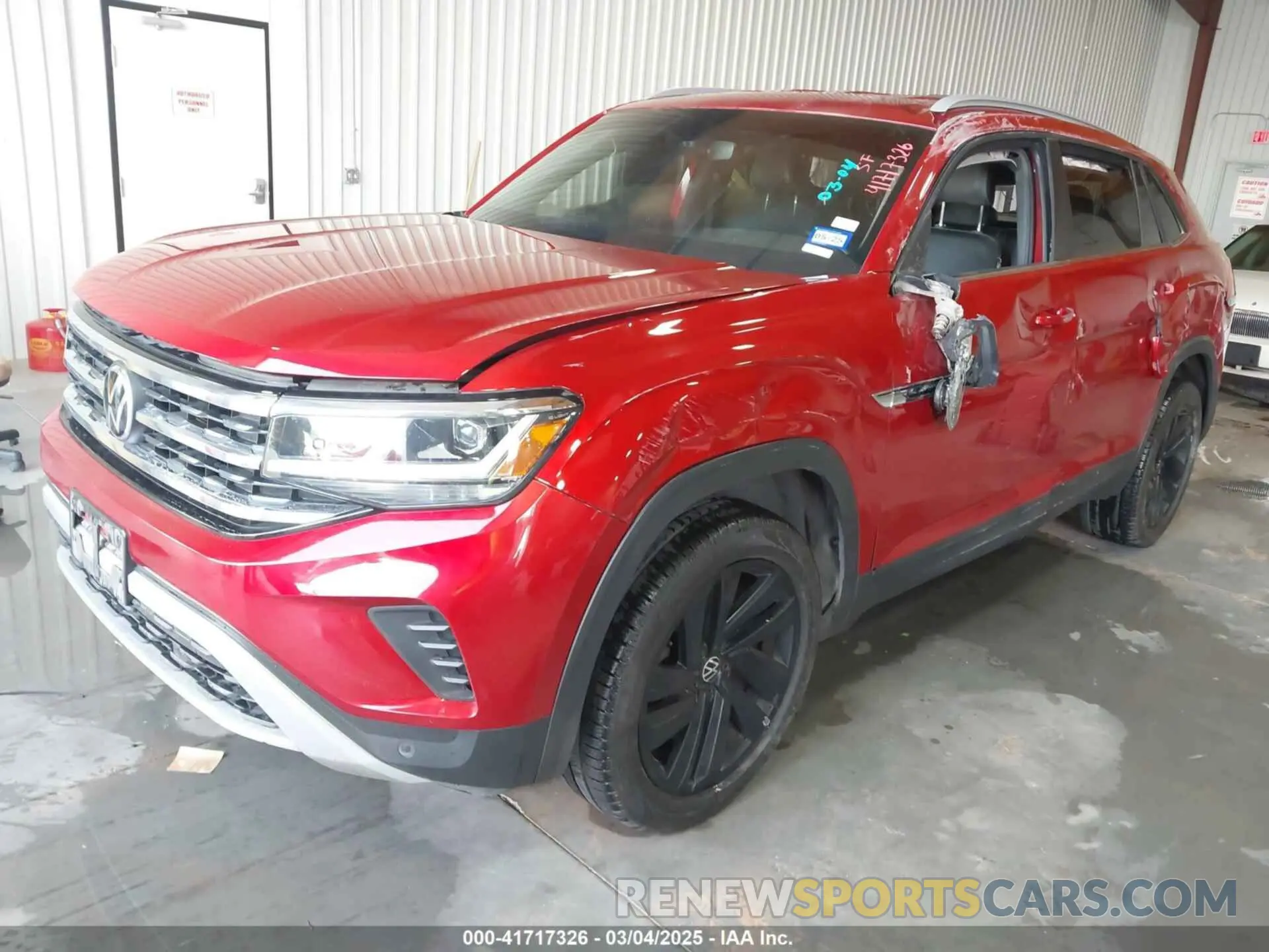 2 Фотография поврежденного автомобиля 1V2YC2CA9LC206400 VOLKSWAGEN ATLAS CROSS SPORT 2020