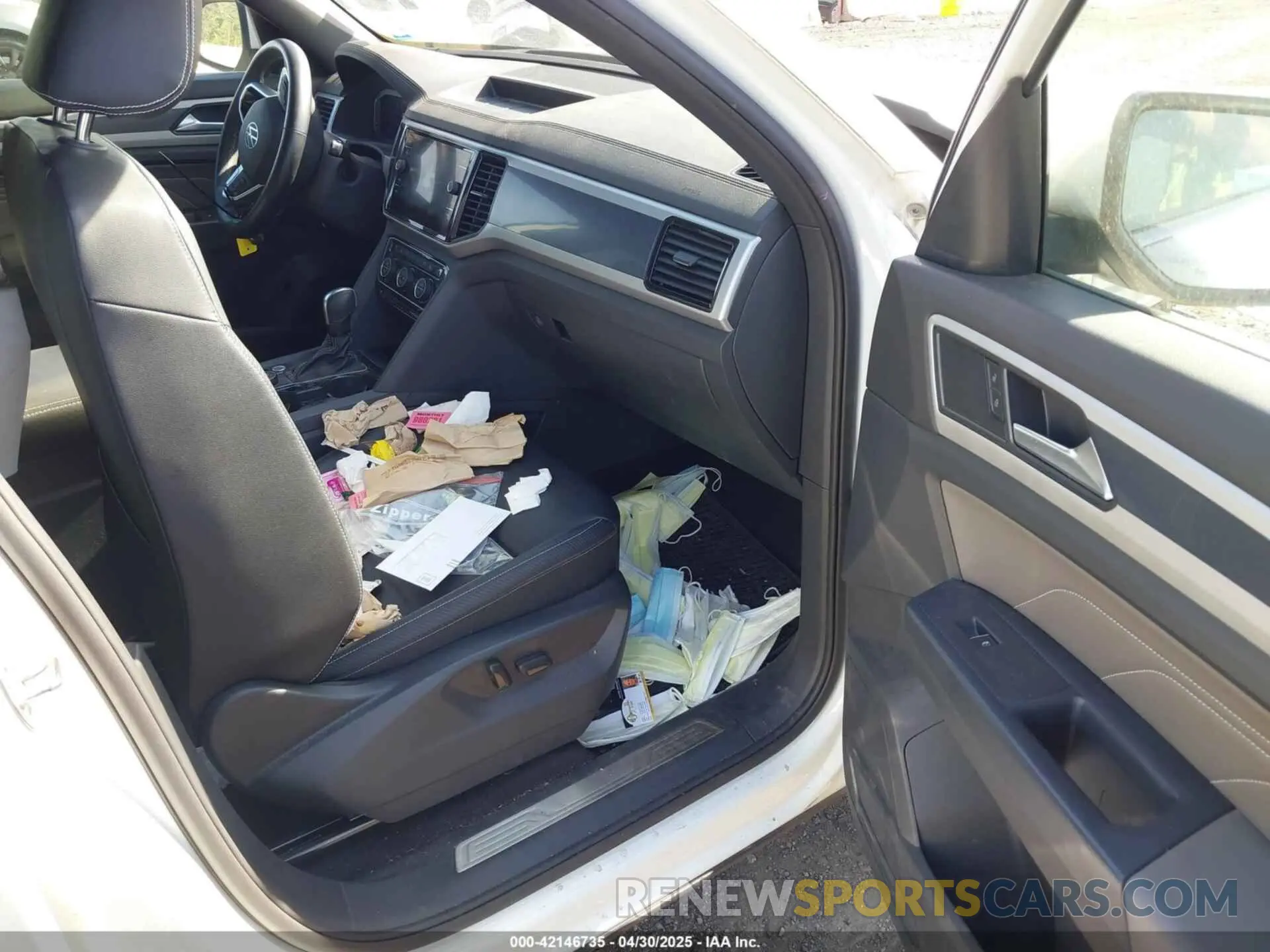 5 Фотография поврежденного автомобиля 1V2BC2CA4MC221989 VOLKSWAGEN ATLAS CROSS SPORT 2021