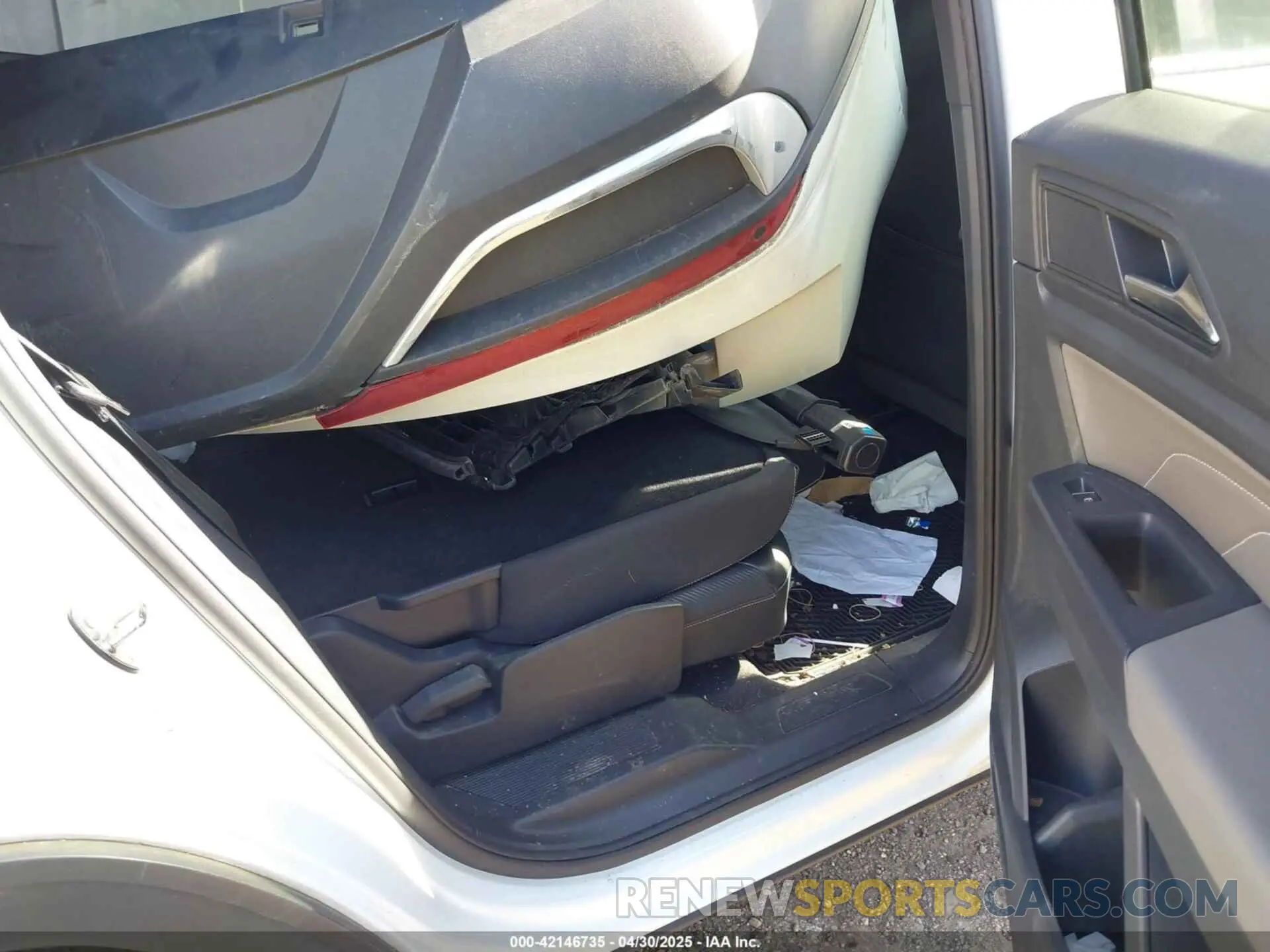8 Фотография поврежденного автомобиля 1V2BC2CA4MC221989 VOLKSWAGEN ATLAS CROSS SPORT 2021