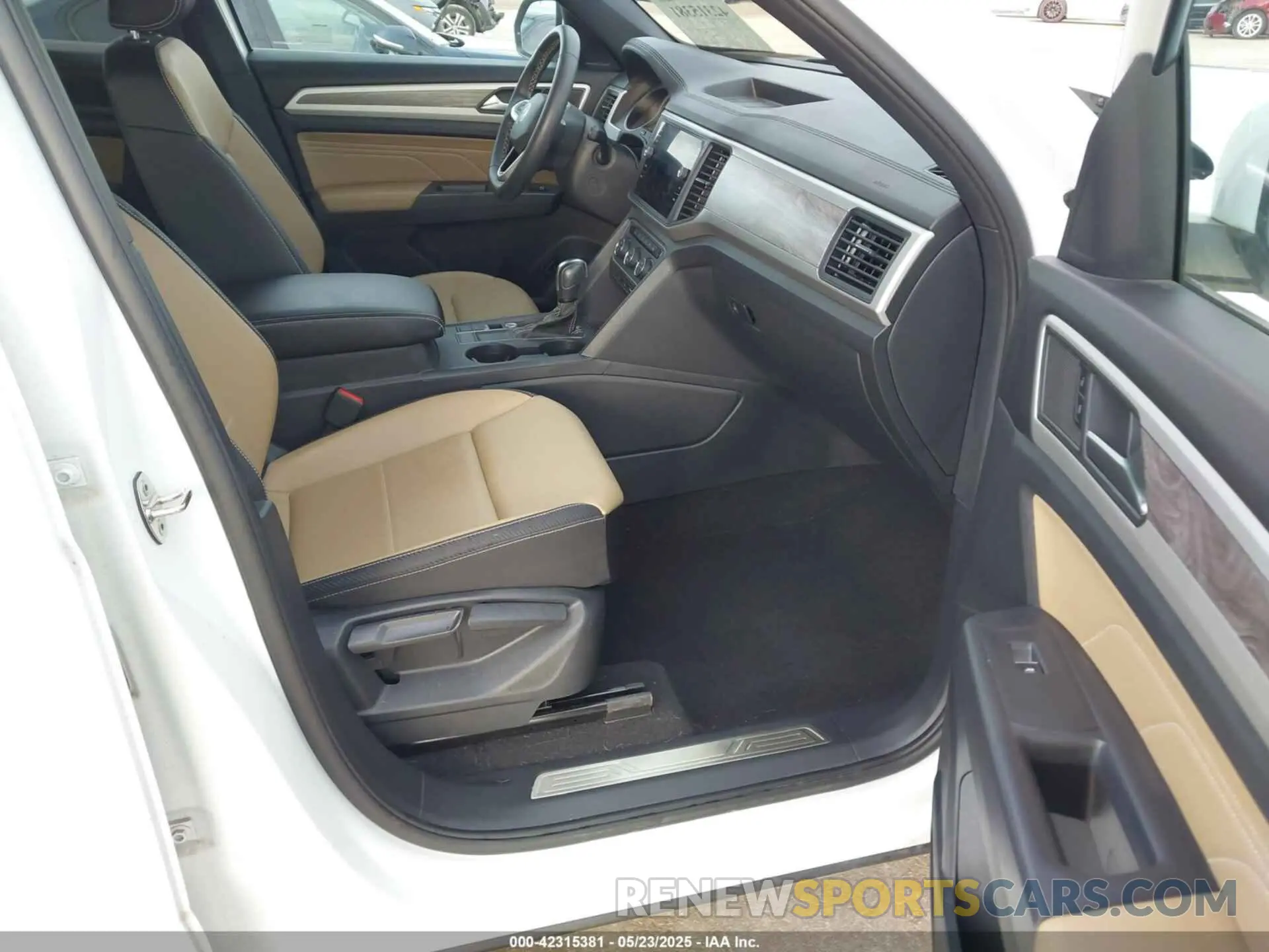 5 Фотография поврежденного автомобиля 1V2JE2CA4MC232349 VOLKSWAGEN ATLAS CROSS SPORT 2021