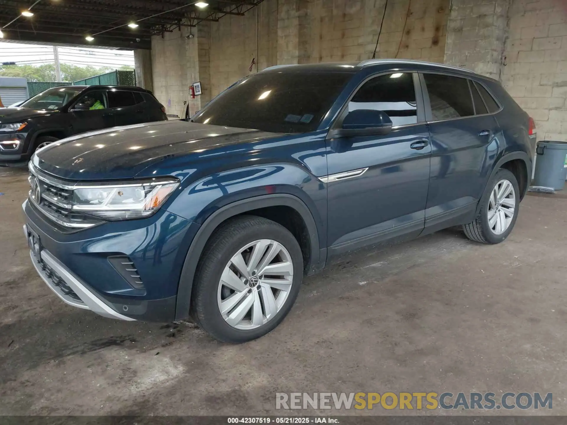 2 Photograph of a damaged car 1V2KC2CA7MC204345 VOLKSWAGEN ATLAS CROSS SPORT 2021