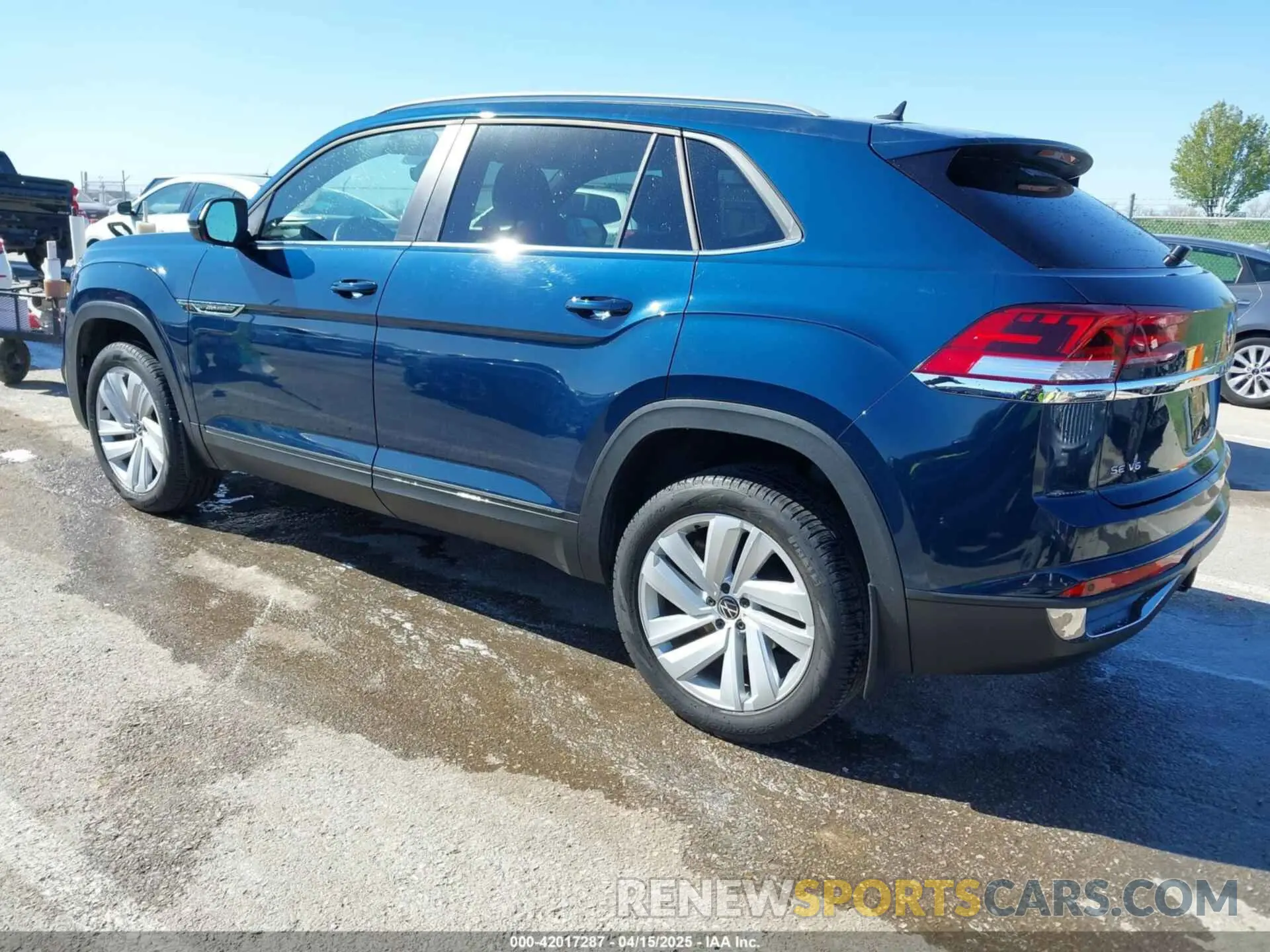 3 Фотография поврежденного автомобиля 1V2KE2CA7MC220524 VOLKSWAGEN ATLAS CROSS SPORT 2021