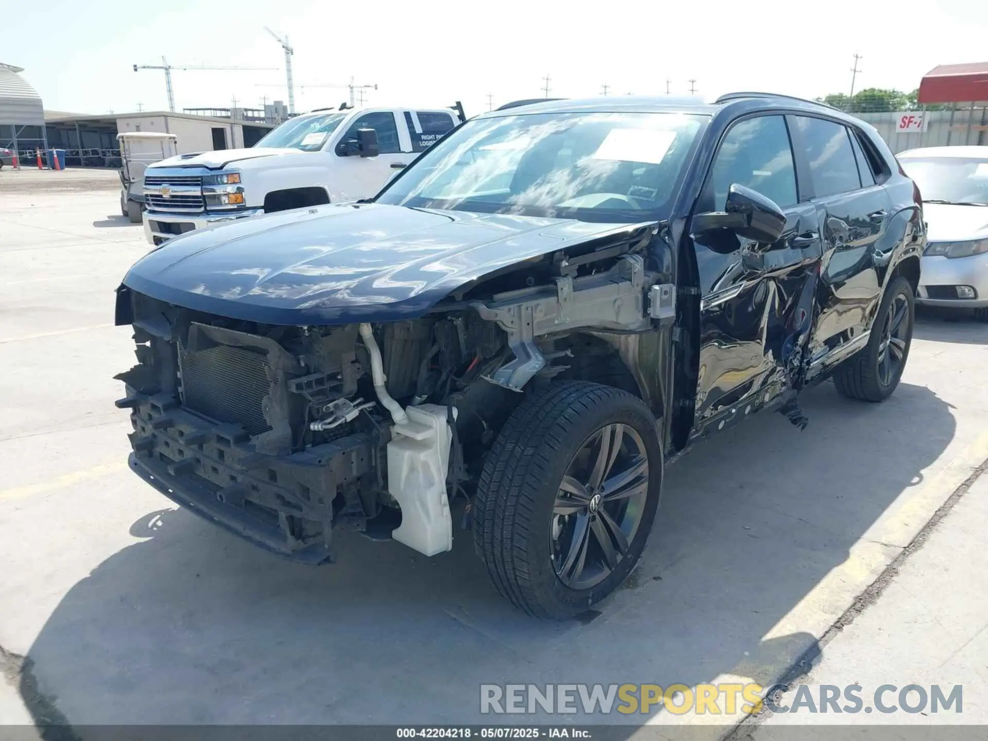 2 Photograph of a damaged car 1V2PE2CA3MC227881 VOLKSWAGEN ATLAS CROSS SPORT 2021