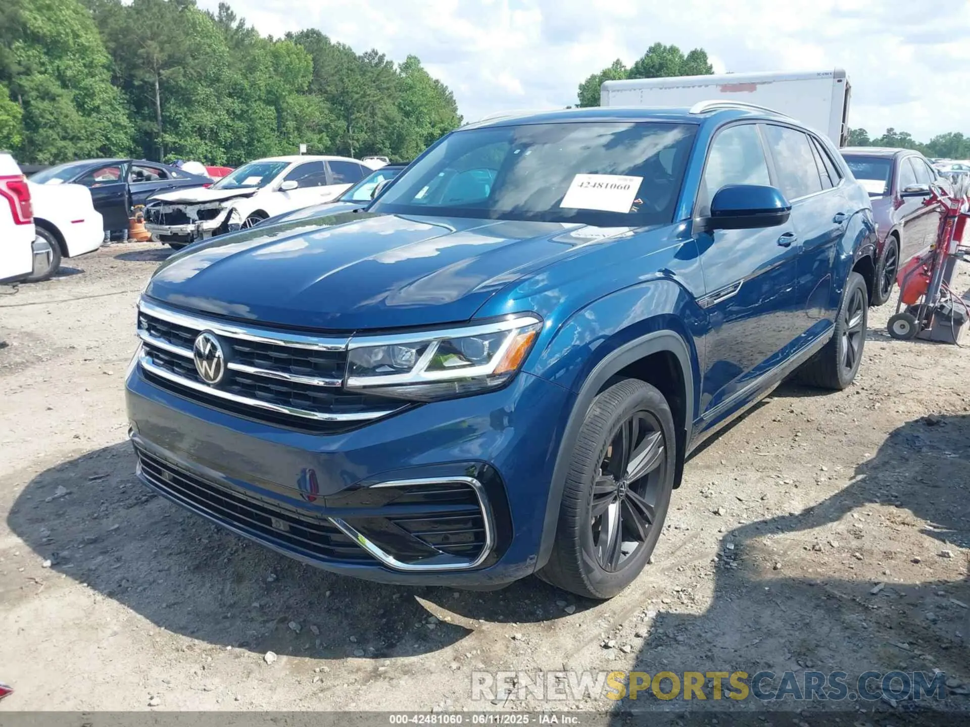 2 Фотография поврежденного автомобиля 1V2RE2CA2MC224480 VOLKSWAGEN ATLAS CROSS SPORT 2021