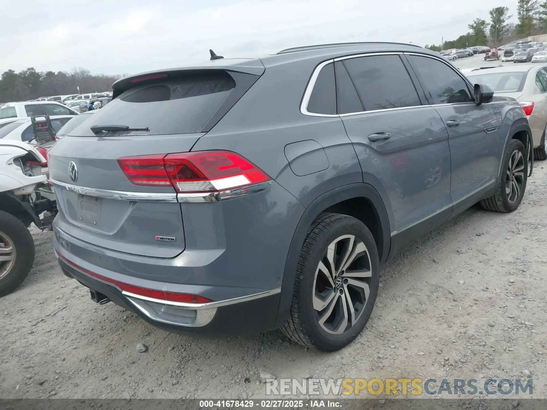 4 Фотография поврежденного автомобиля 1V2TE2CA7MC207972 VOLKSWAGEN ATLAS CROSS SPORT 2021