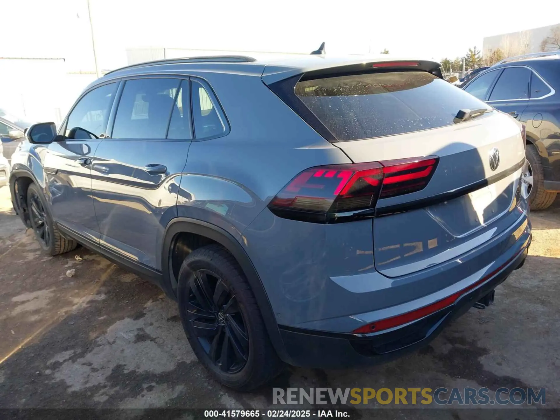 3 Фотография поврежденного автомобиля 1V2TE2CAXMC215550 VOLKSWAGEN ATLAS CROSS SPORT 2021