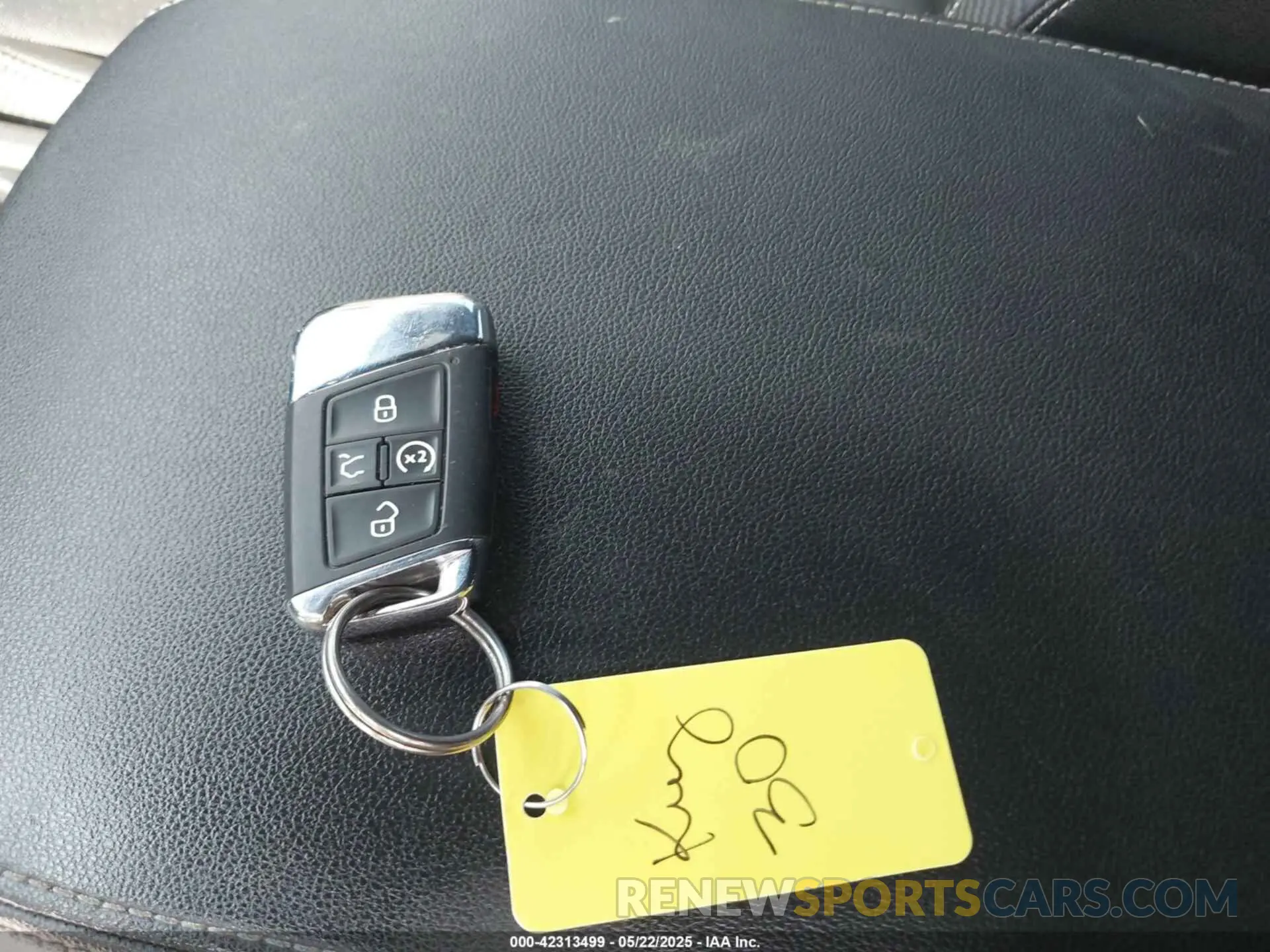 11 Photograph of a damaged car 1V2WC2CA4MC236896 VOLKSWAGEN ATLAS CROSS SPORT 2021