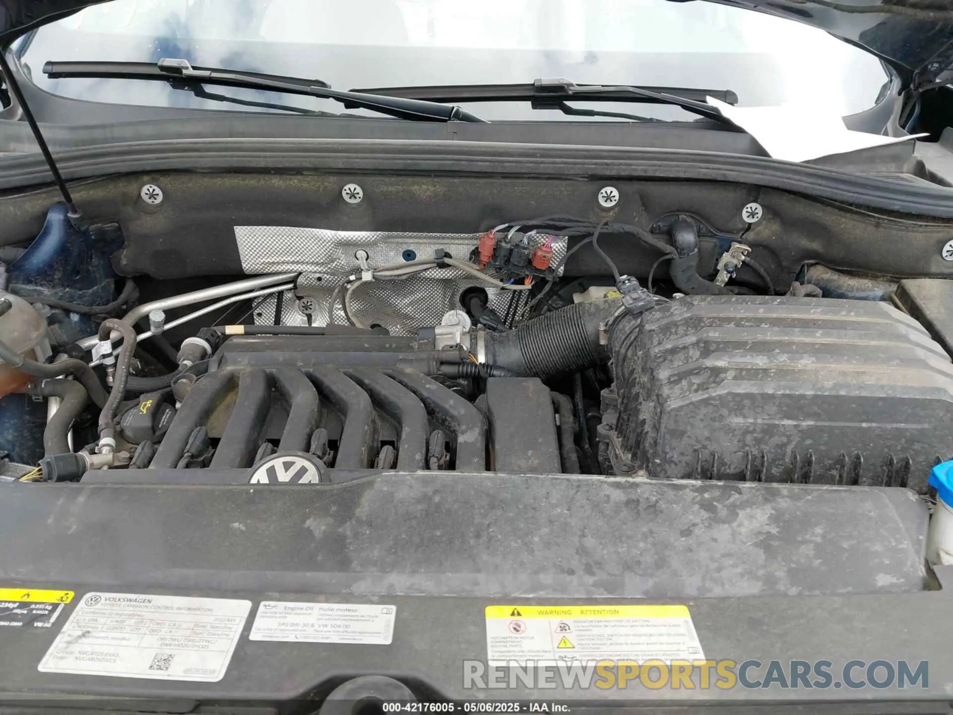 10 Photograph of a damaged car 1V2JE2CA4NC205458 VOLKSWAGEN ATLAS CROSS SPORT 2022