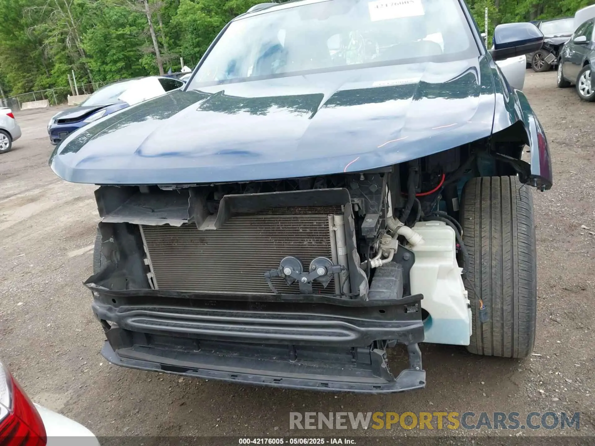 12 Photograph of a damaged car 1V2JE2CA4NC205458 VOLKSWAGEN ATLAS CROSS SPORT 2022